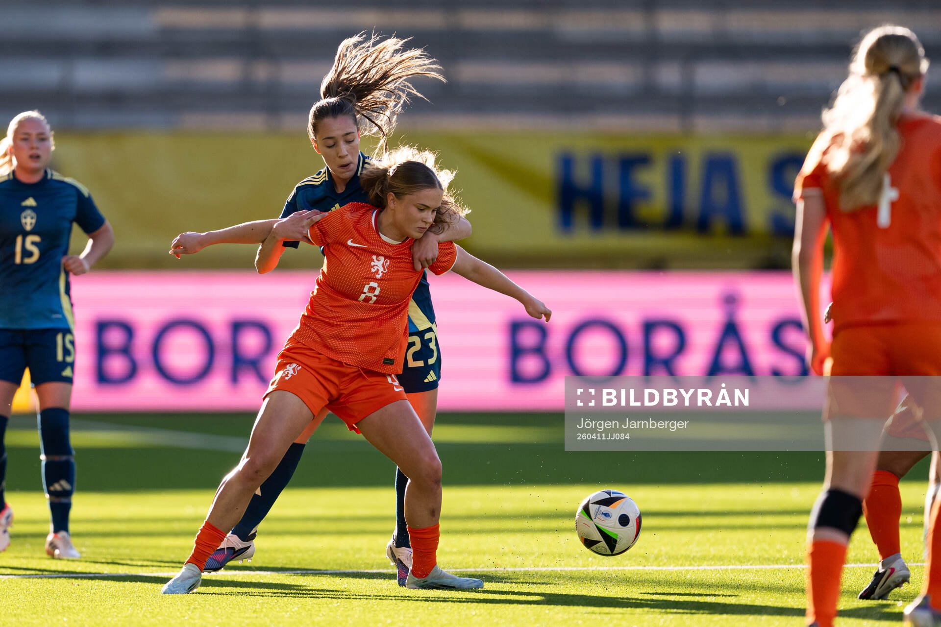 Augusta Priks of Sweden and Sophie Proost of Netherlands