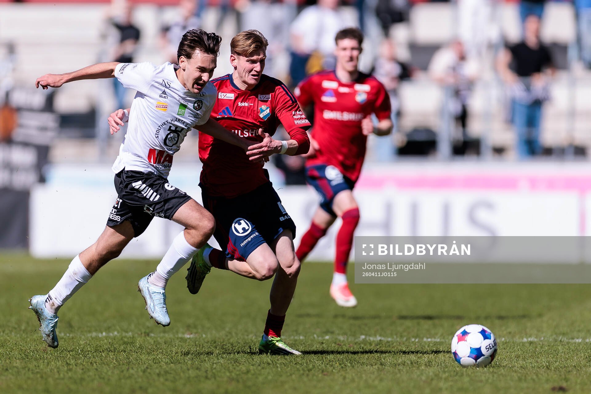 Örebros Edwin Ibrahimbegovic och Östers Karl Wendt