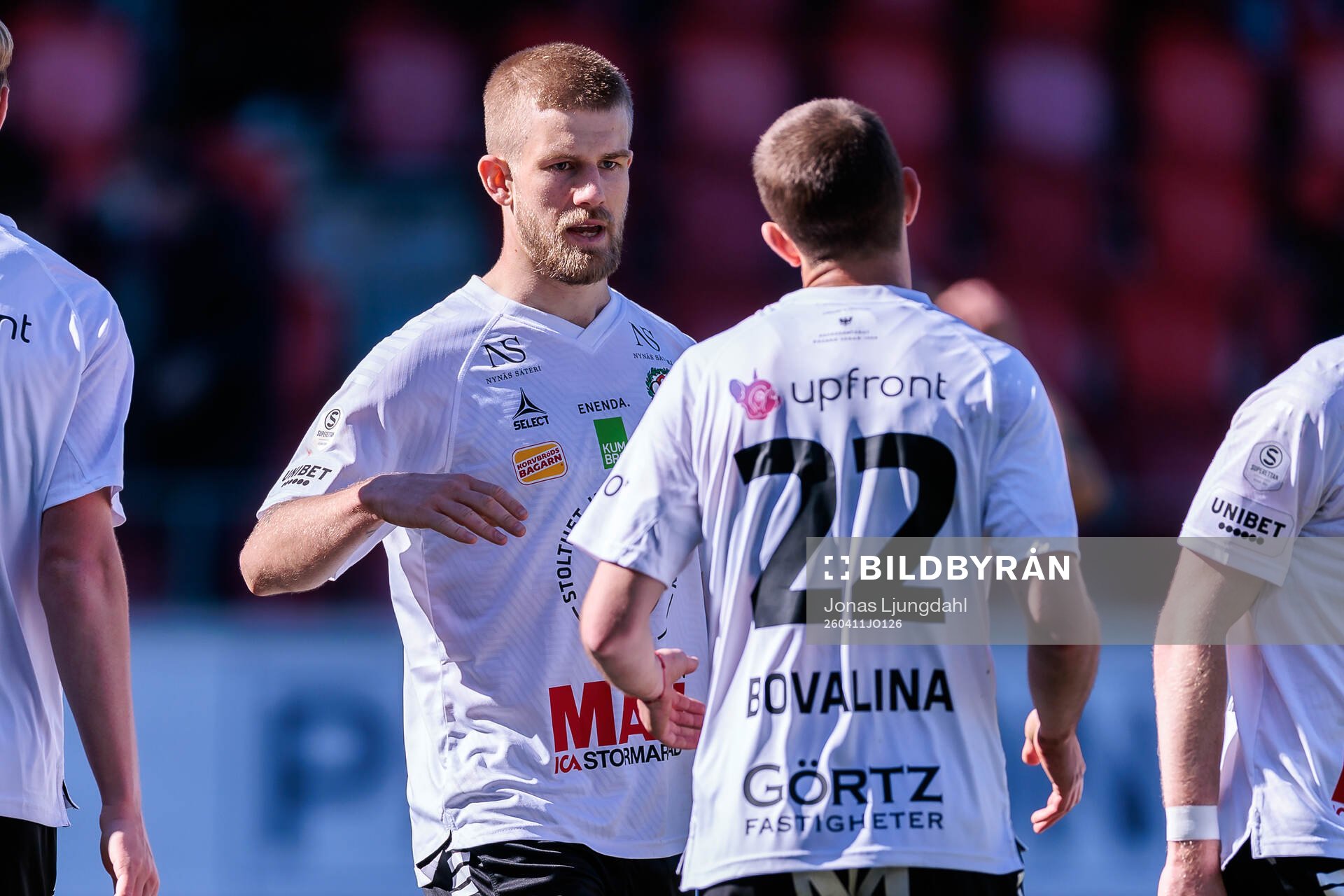 Örebros Hampus Söderström och Giuseppe Bovalina jublar
