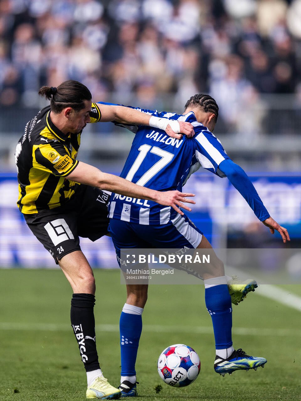 Häckens Amor Layouni och IFK Göteborgs Alexander Jallow
