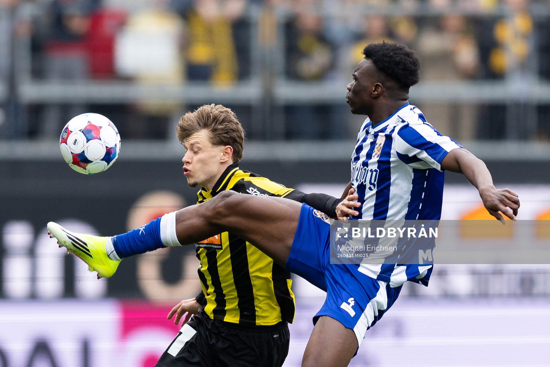 Häckens Gustav Lindgren och IFK Göteborgs Rockson Yeboah