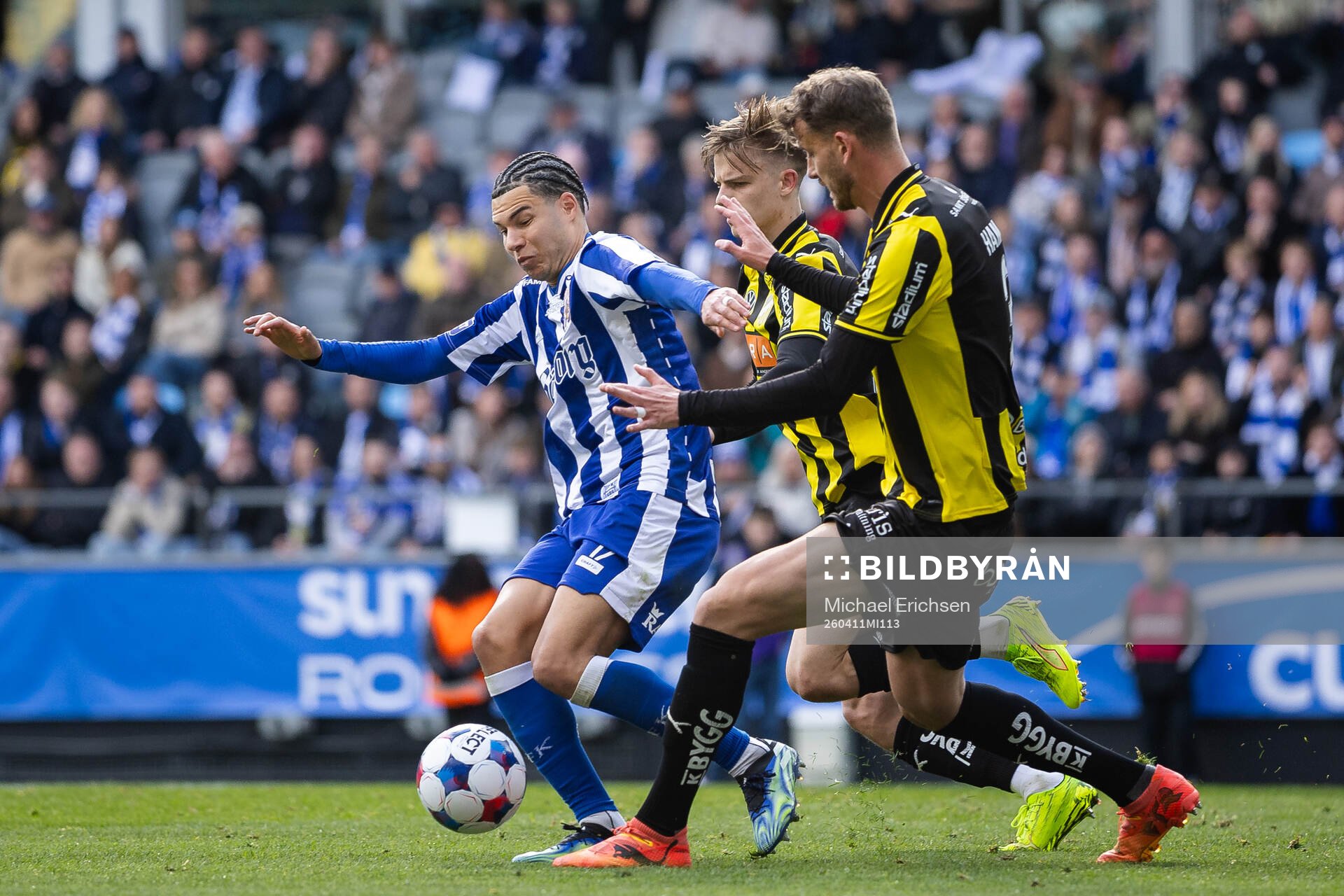 IFK Göteborgs Alexander Jallow mot Häckens Adrian
