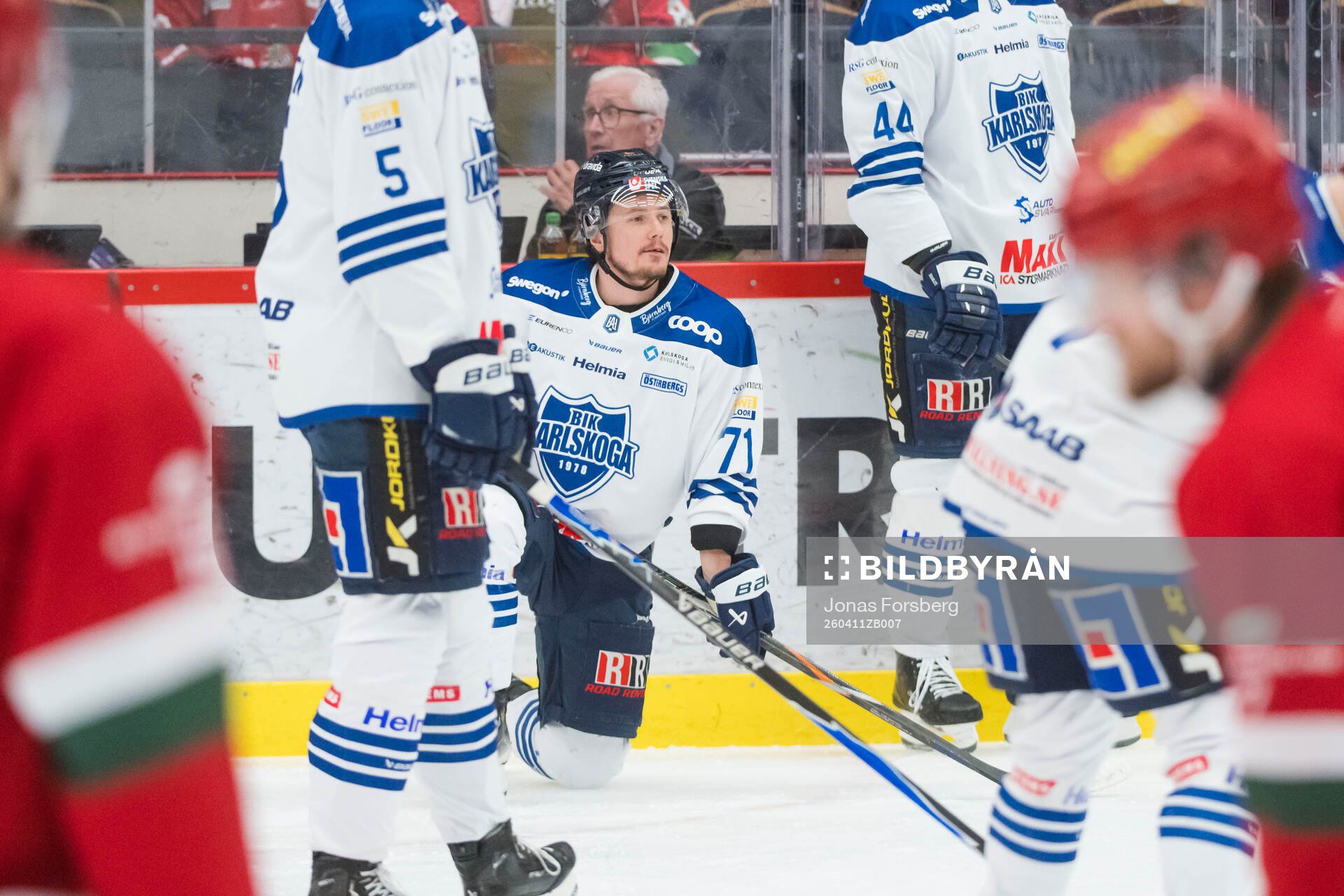Karlskogas Adam Rockwood innan ishockeymatchen i