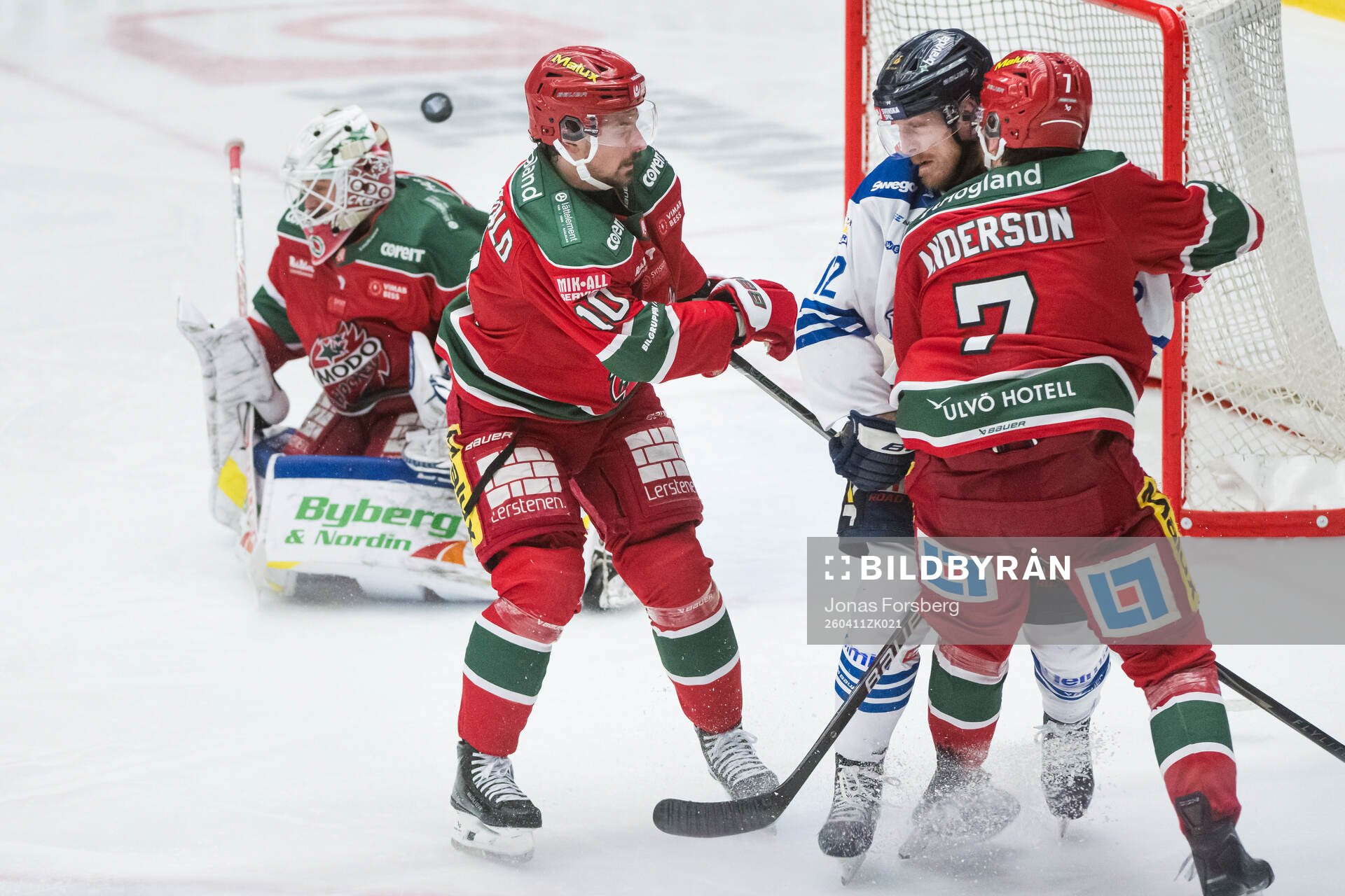 Modos Gerry Fitzgerald och Matthew Anderson och Karlskogas