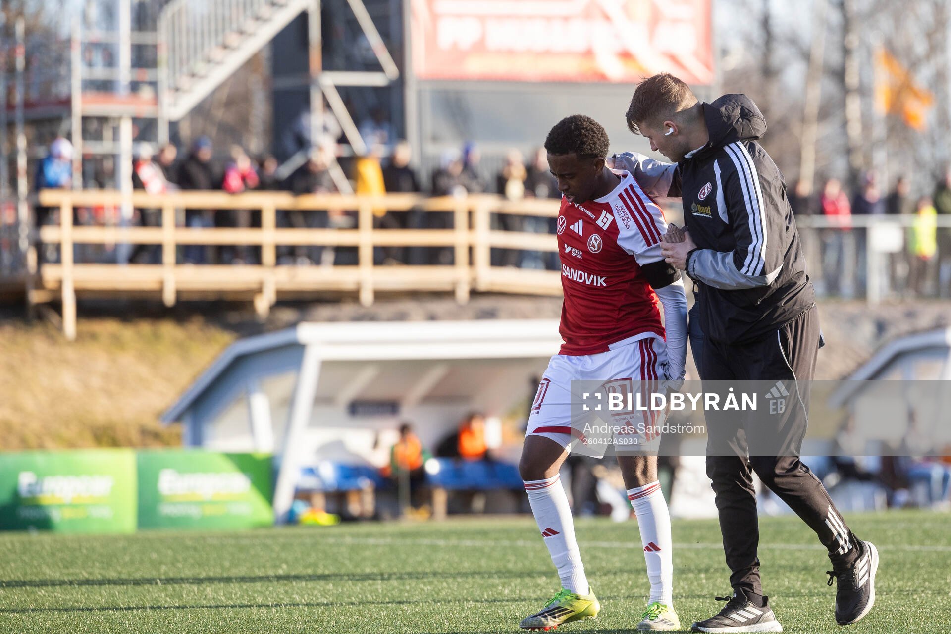 Sandvikens IFs Yabets Yaliso Yaya lämnar plan