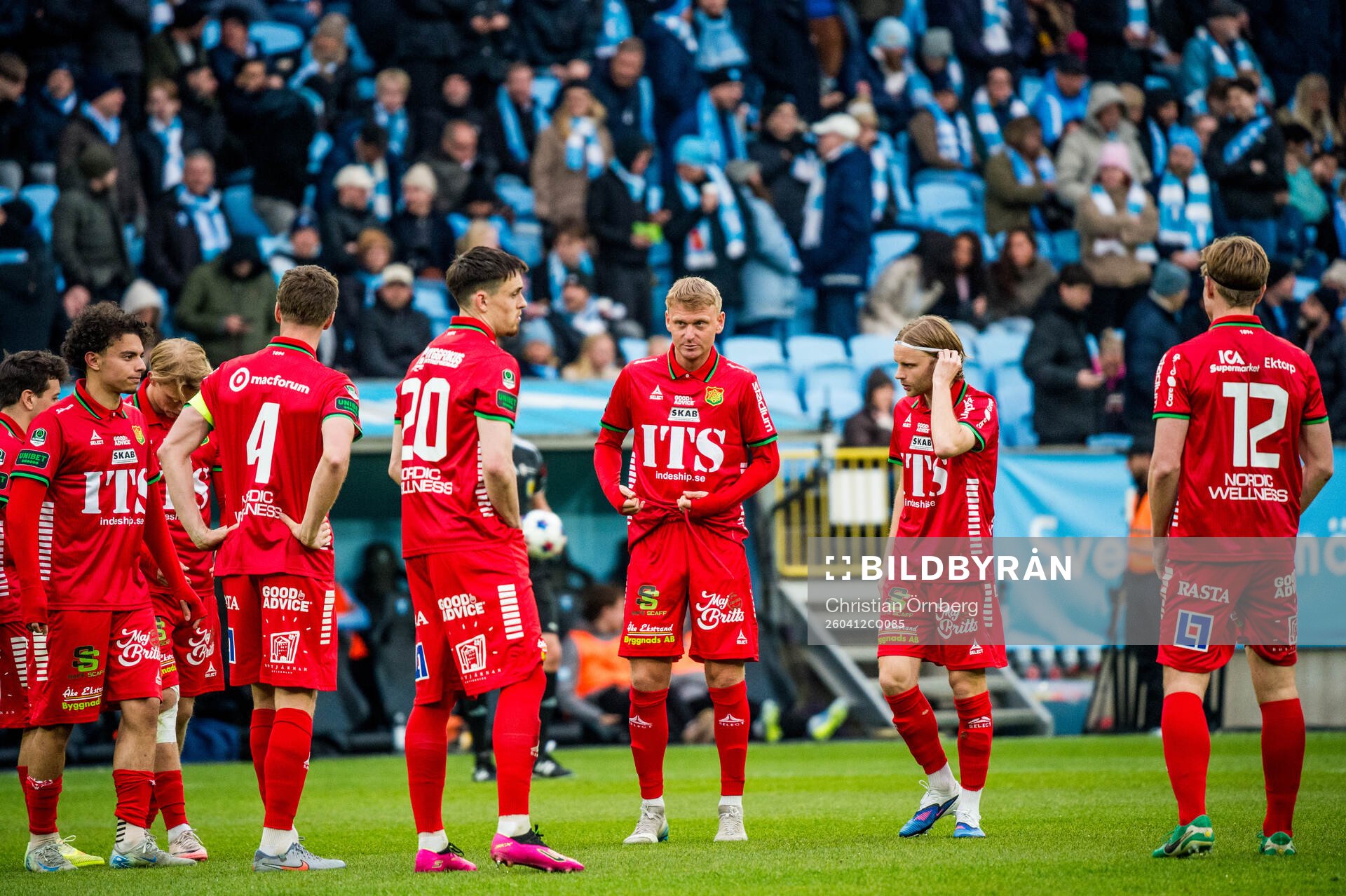 GAIS Oscar Pettersson deppar med lagkamrater