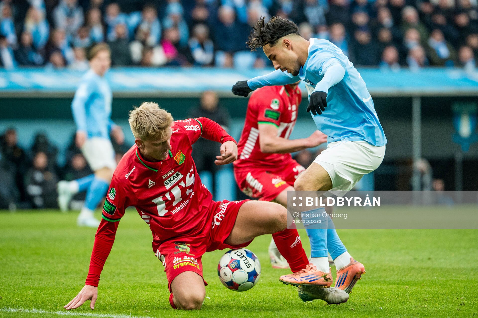 GAISs Joackim Fagerjord och Malmö FFs Adrian Skogmar