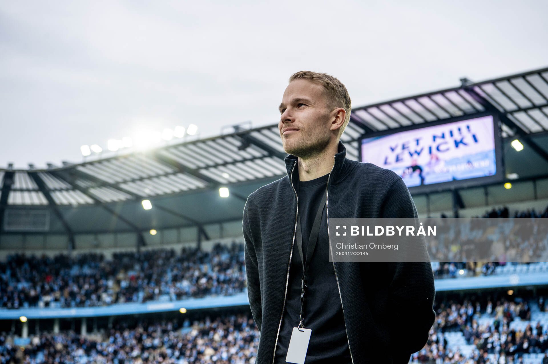 Malmö FF tackar av Oscar Lewicki
