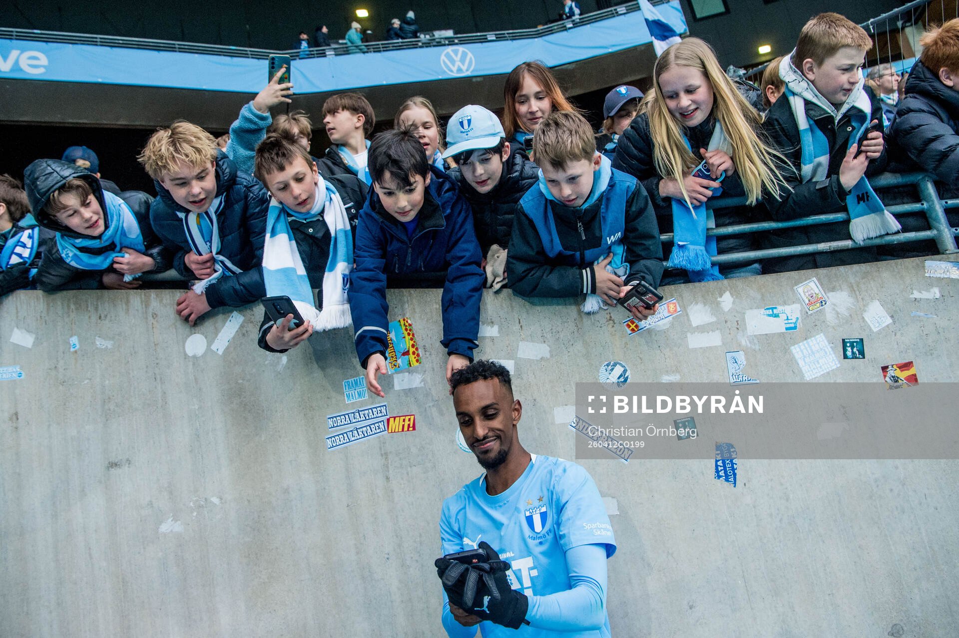 Malmö FFs Taha Ali och supportrar