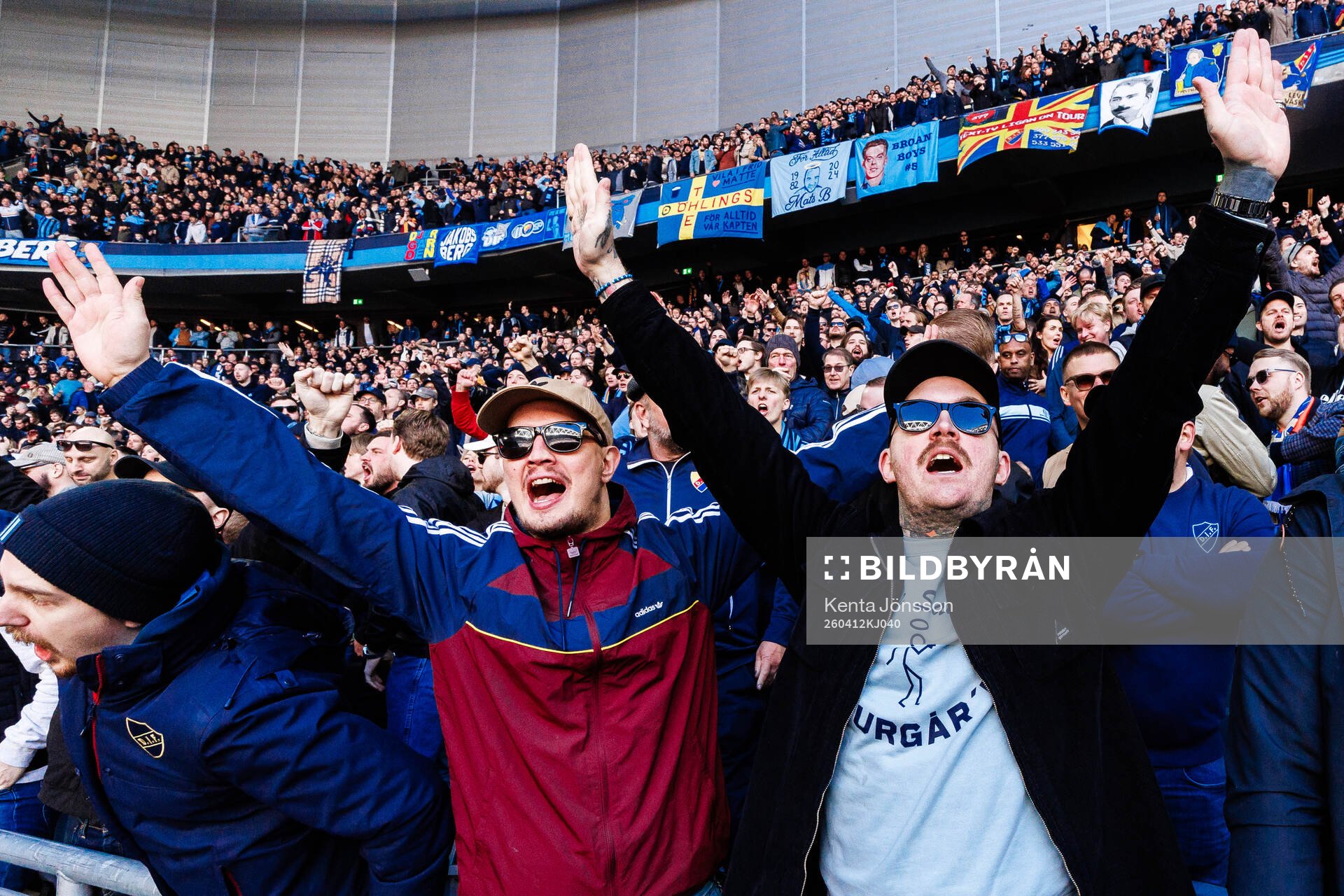 Djurgårdens supportrar jublar