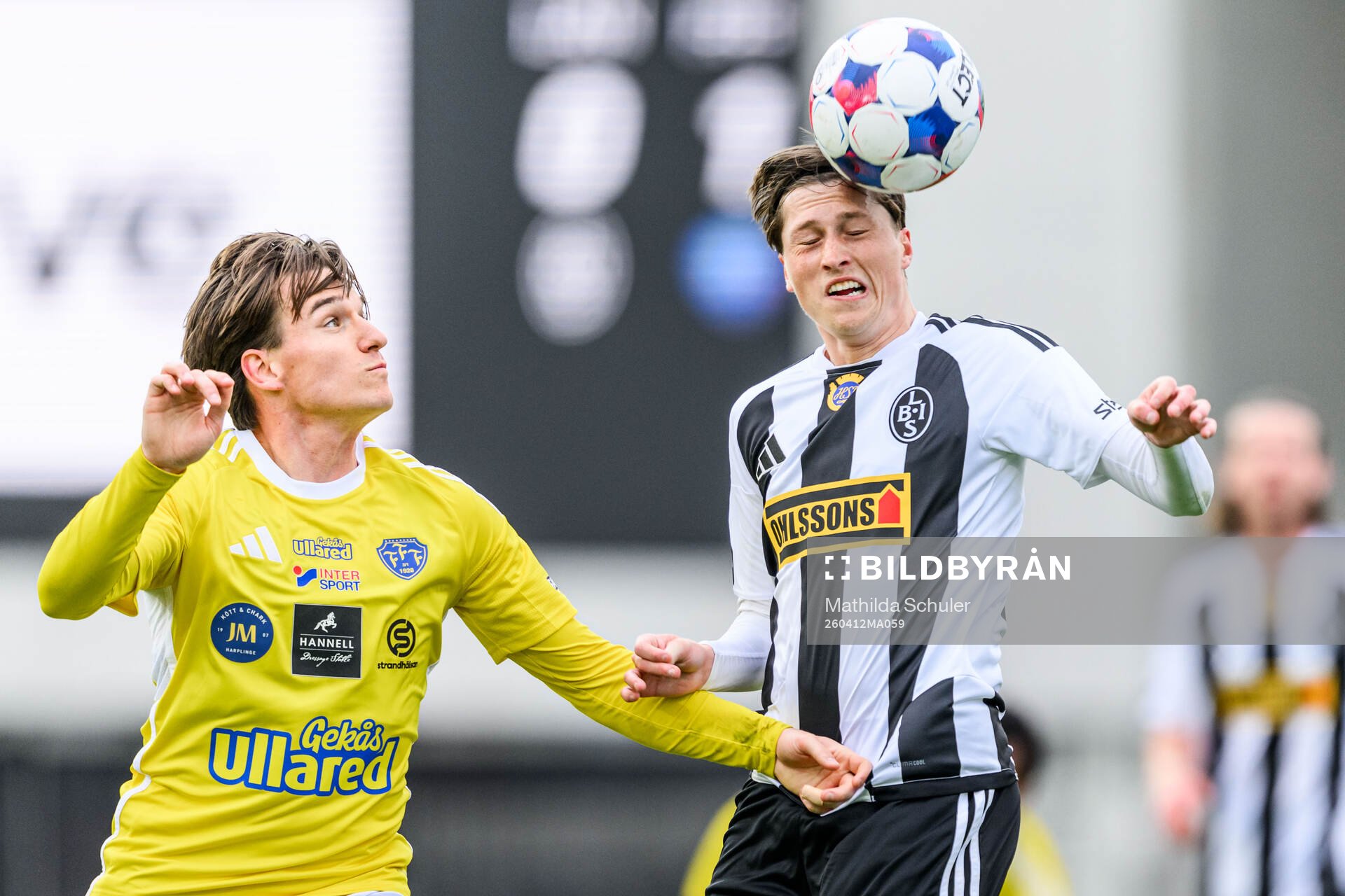 Falkenbergs Oskar Lindberg och Landskronas Kevin Jensen