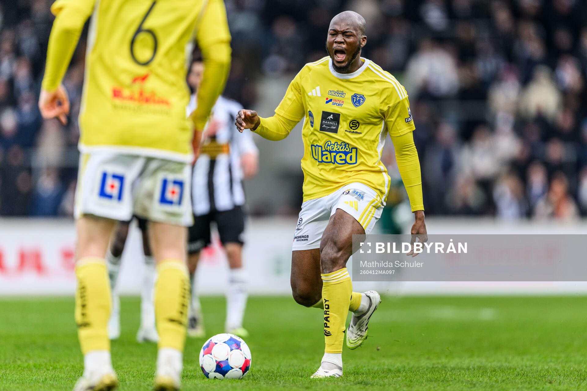 Falkenbergs Lassina Sangaré reagerar