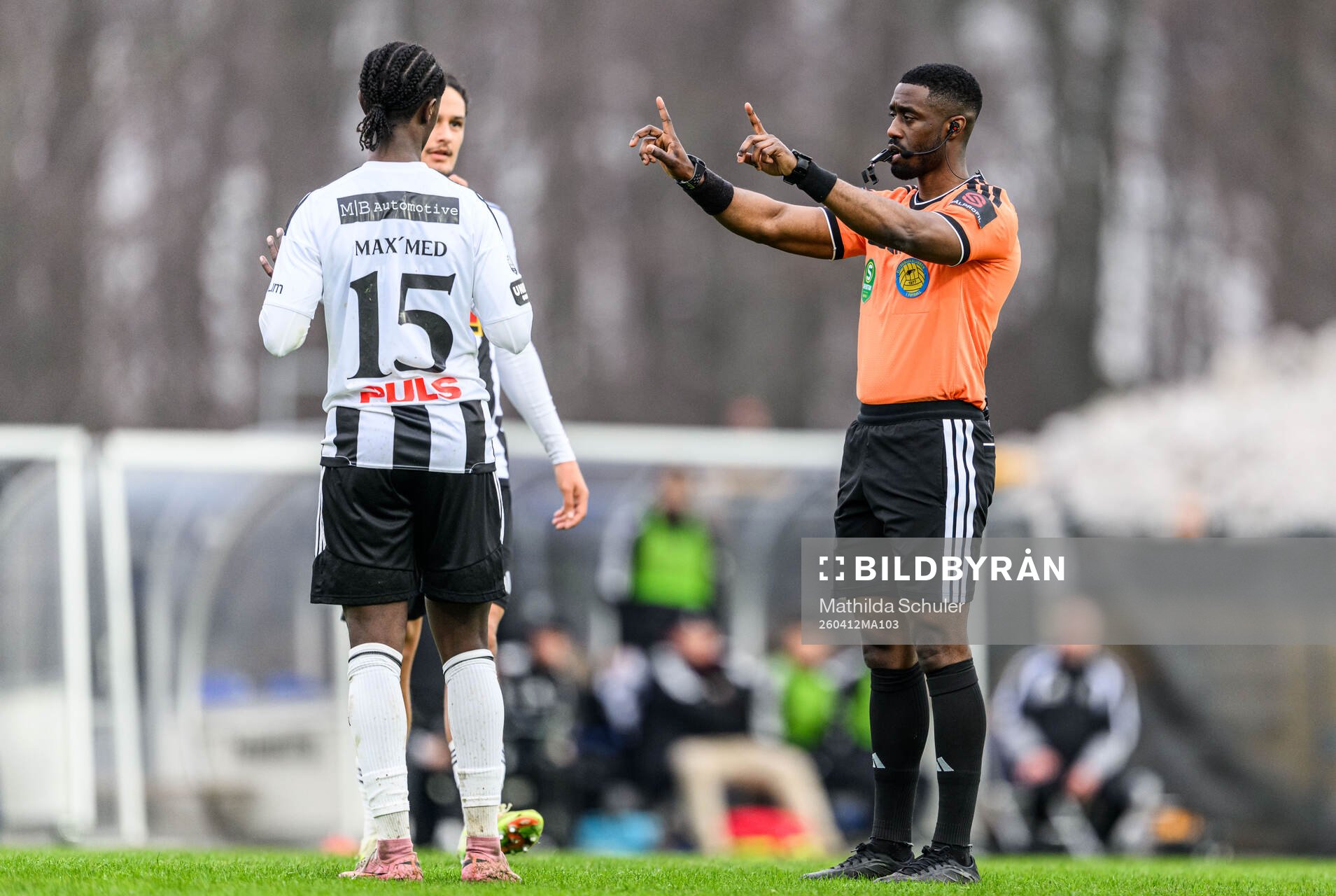 Domare Fredrik Oppong