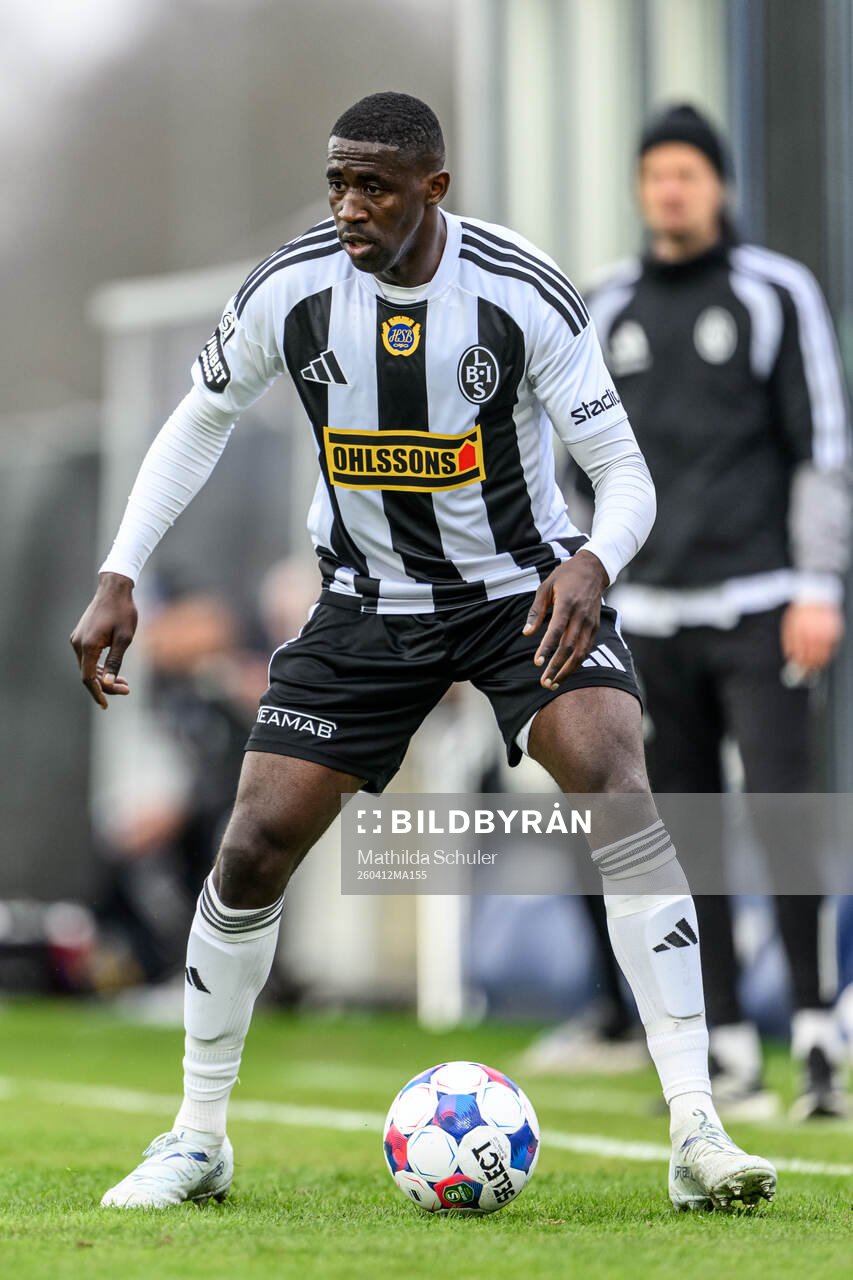 Landskronas Emmanuel Moungam Á Ngon