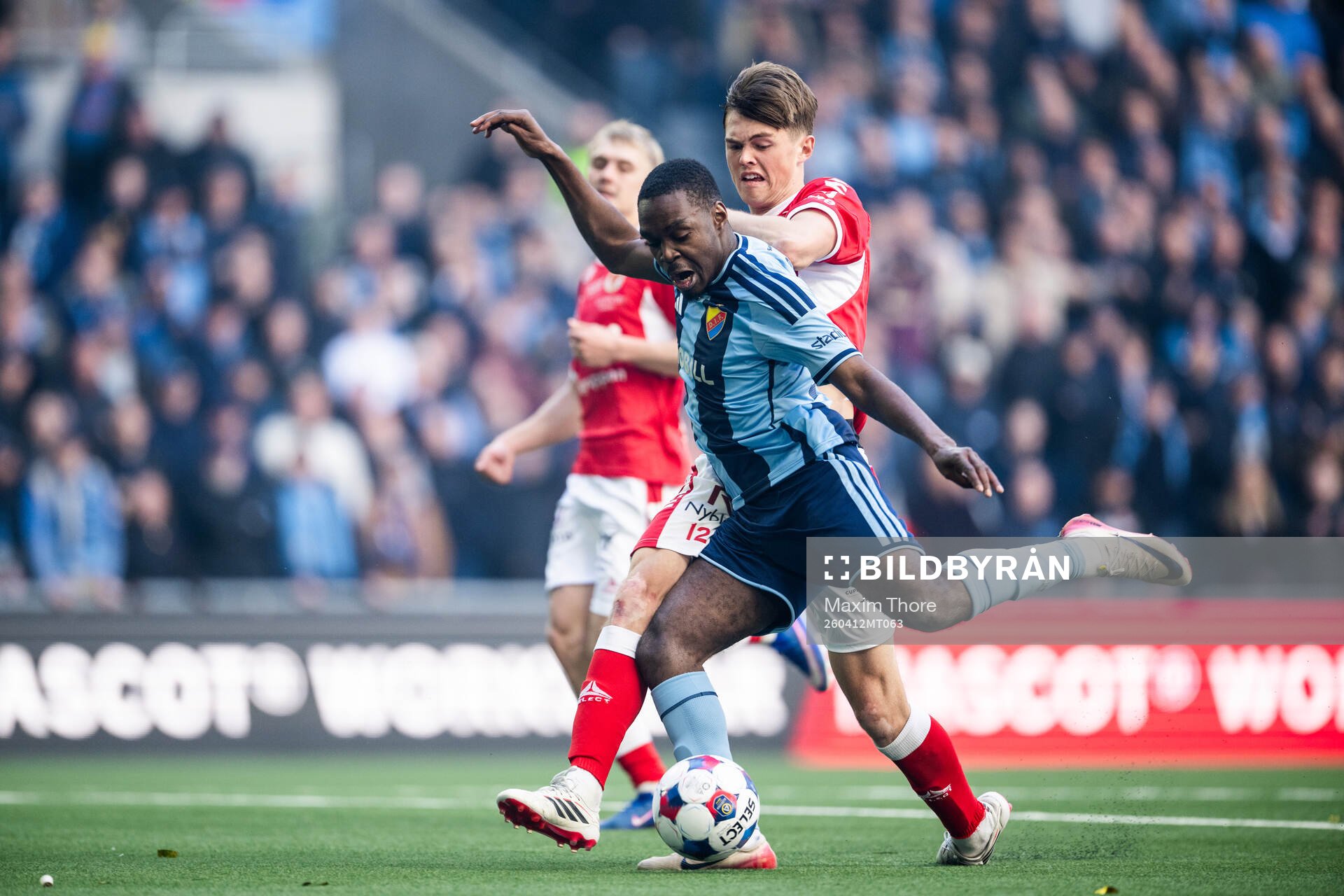 Djurgårdens Joel Asoro och Kalmars Zakarias Råvik