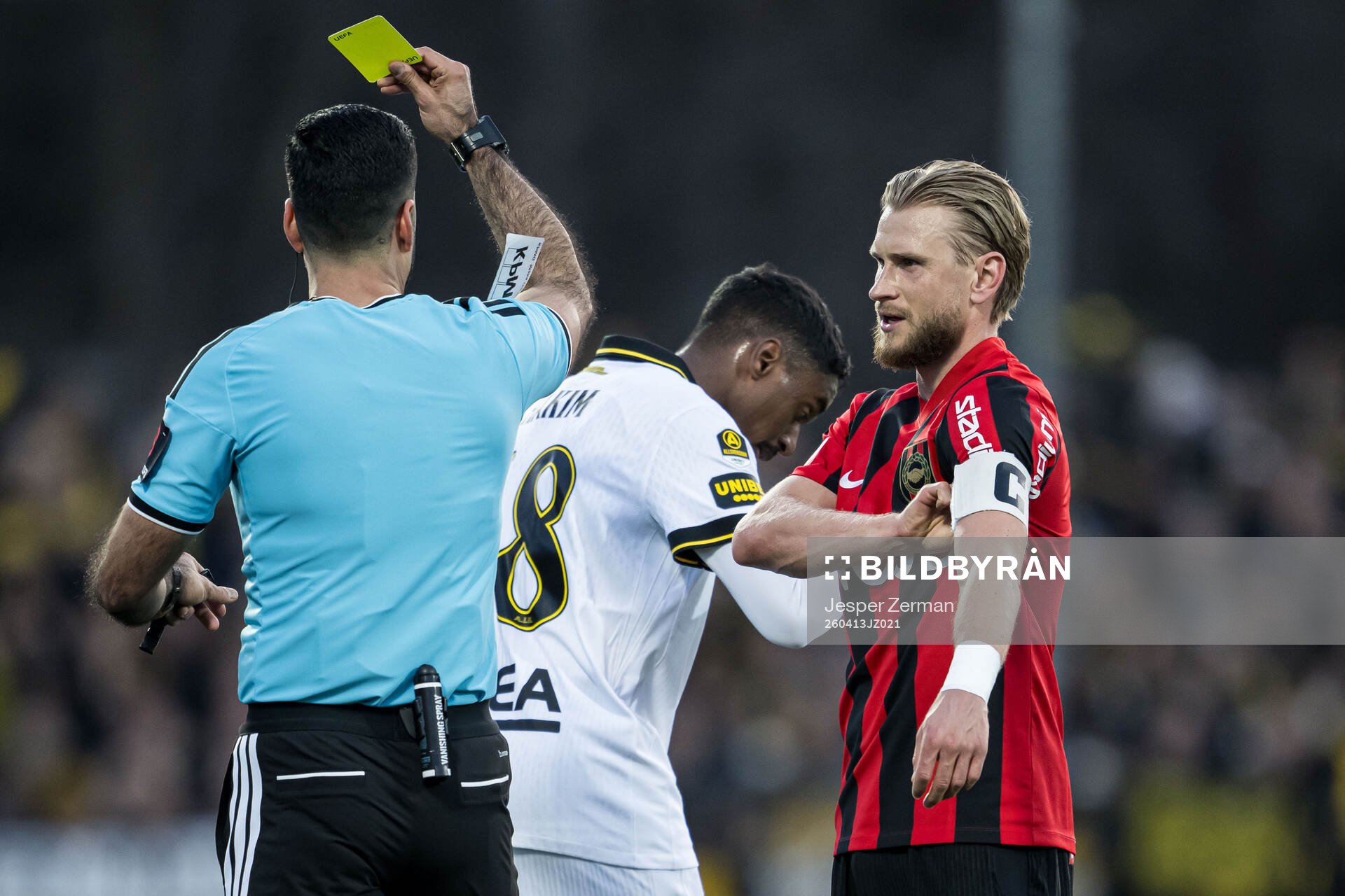 AIKs Abdihakin Ali och Brommapojkarnas Simon Strand