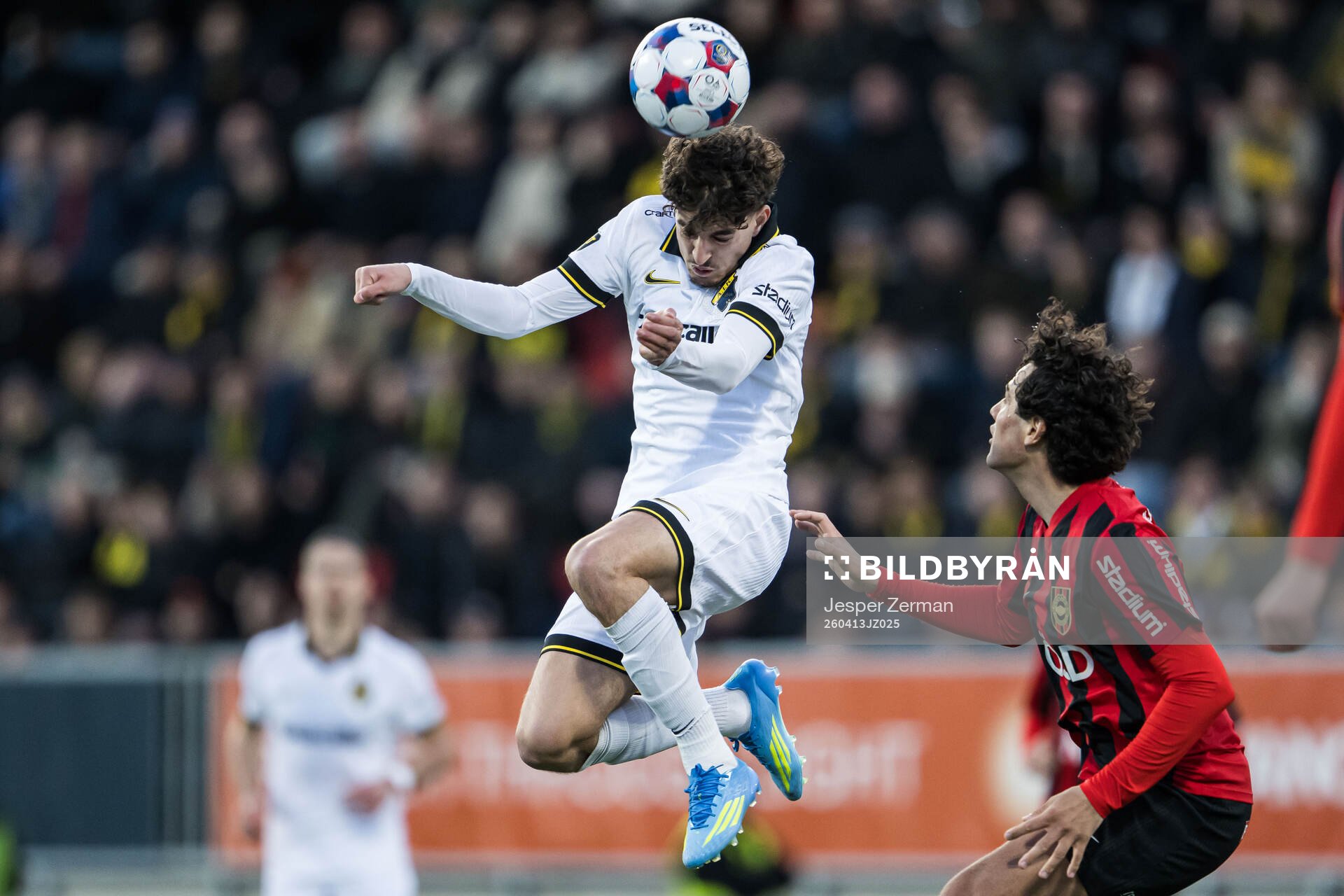 AIKs Taha Ayari och Brommapojkarnas Jordan Simpson