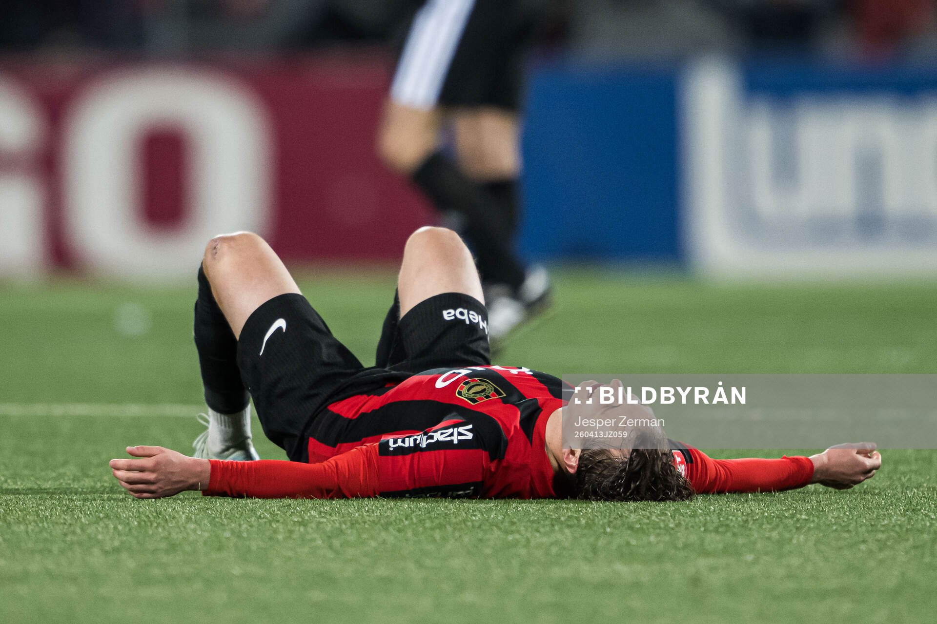 Brommapojkarnas Alex Timossi Andersson jublar