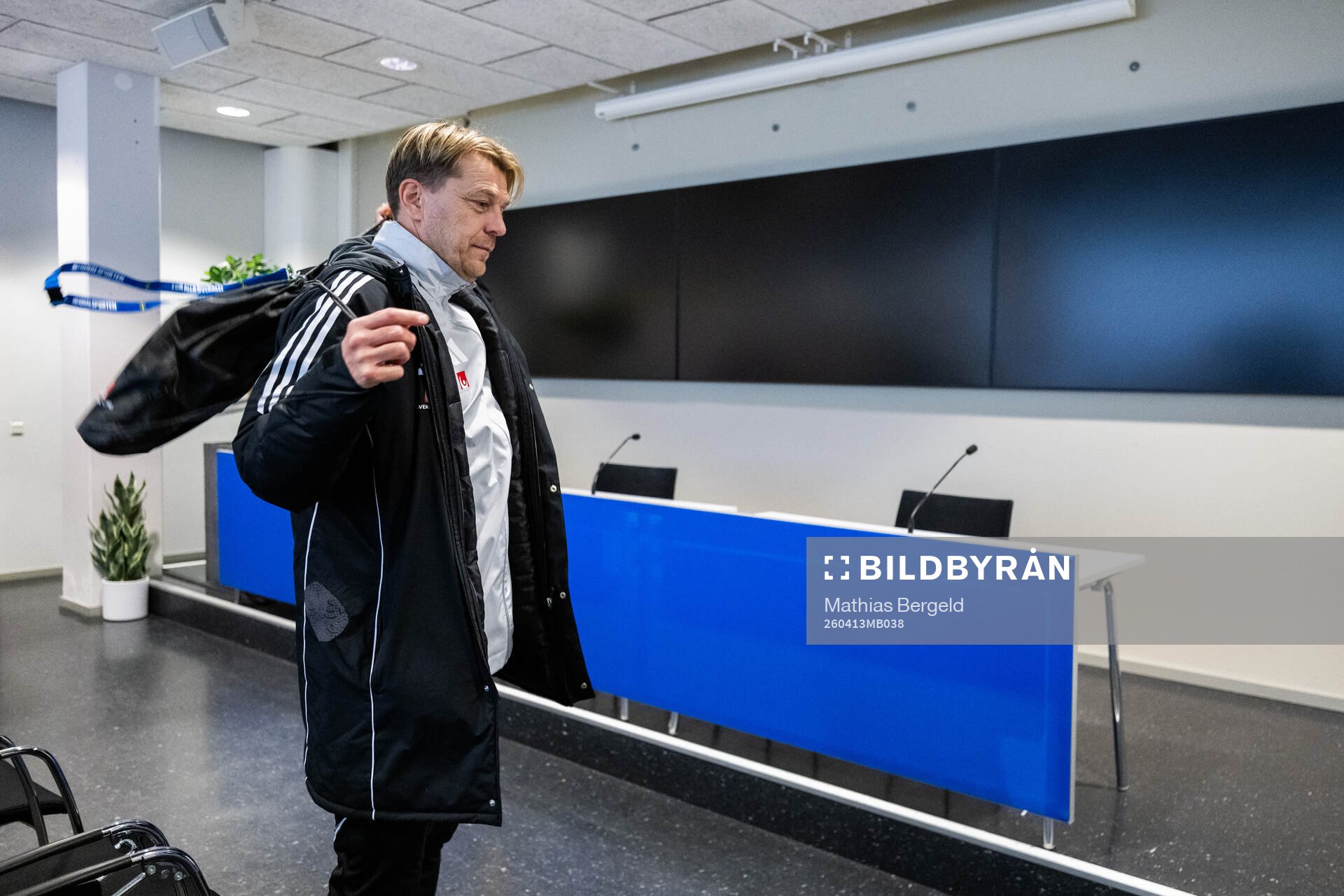Head coach Tony Gustavsson of the Swedish women's national