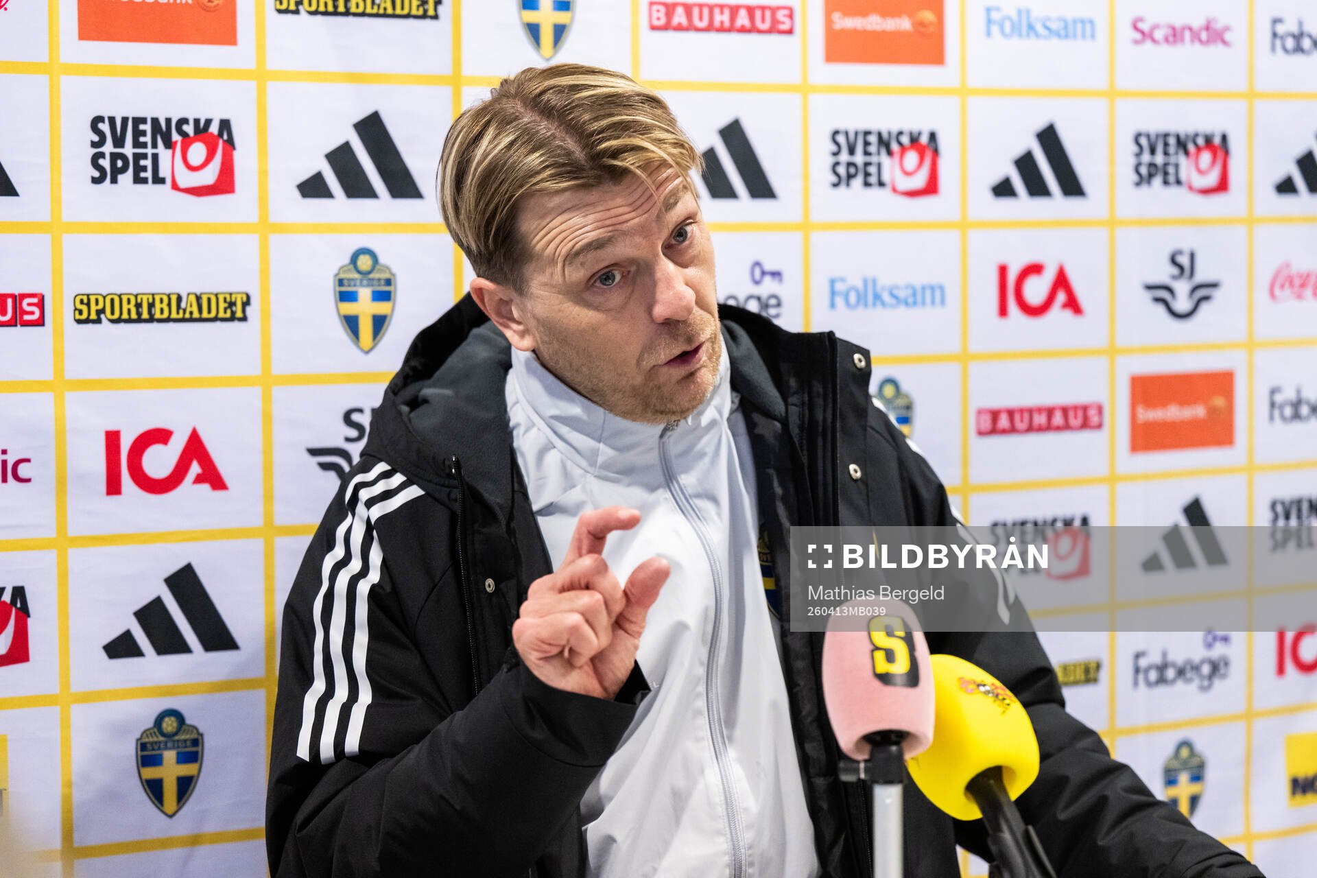 Head coach Tony Gustavsson of the Swedish women's national
