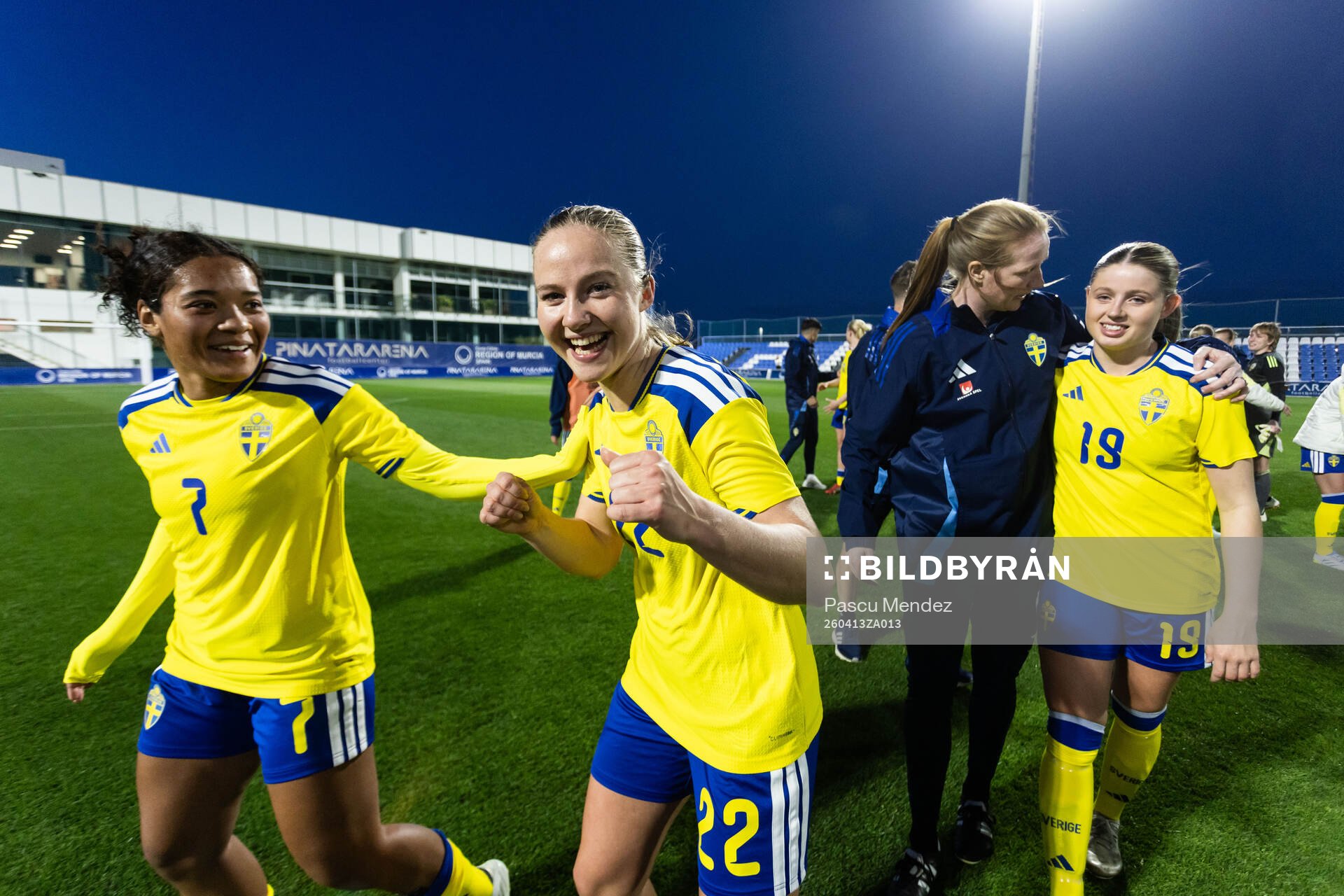 Evelina Duljan and Mathilde Janzen of Sweden celebrate