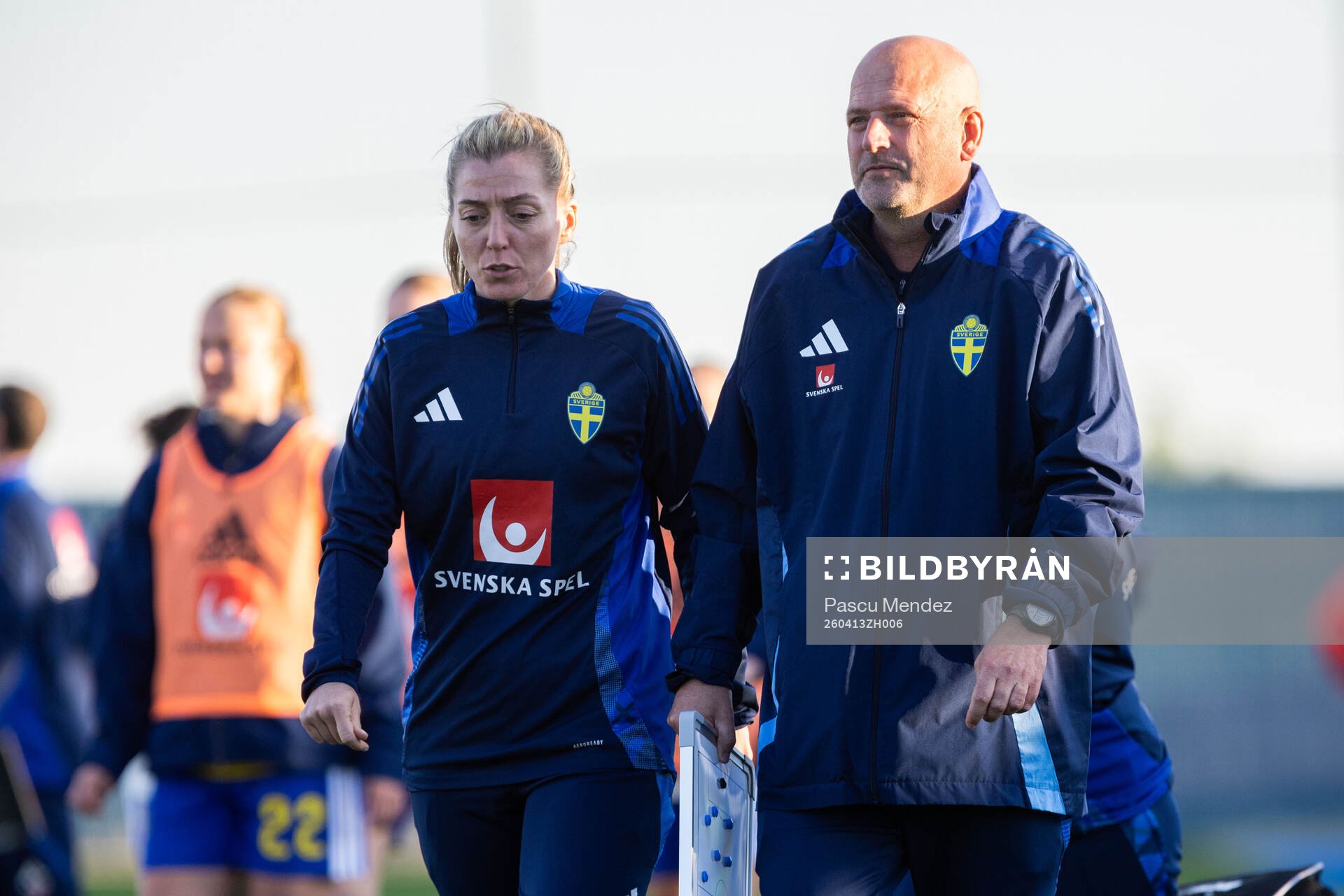 Linda Sembrant and head coach Magnus Wikman of Sweden