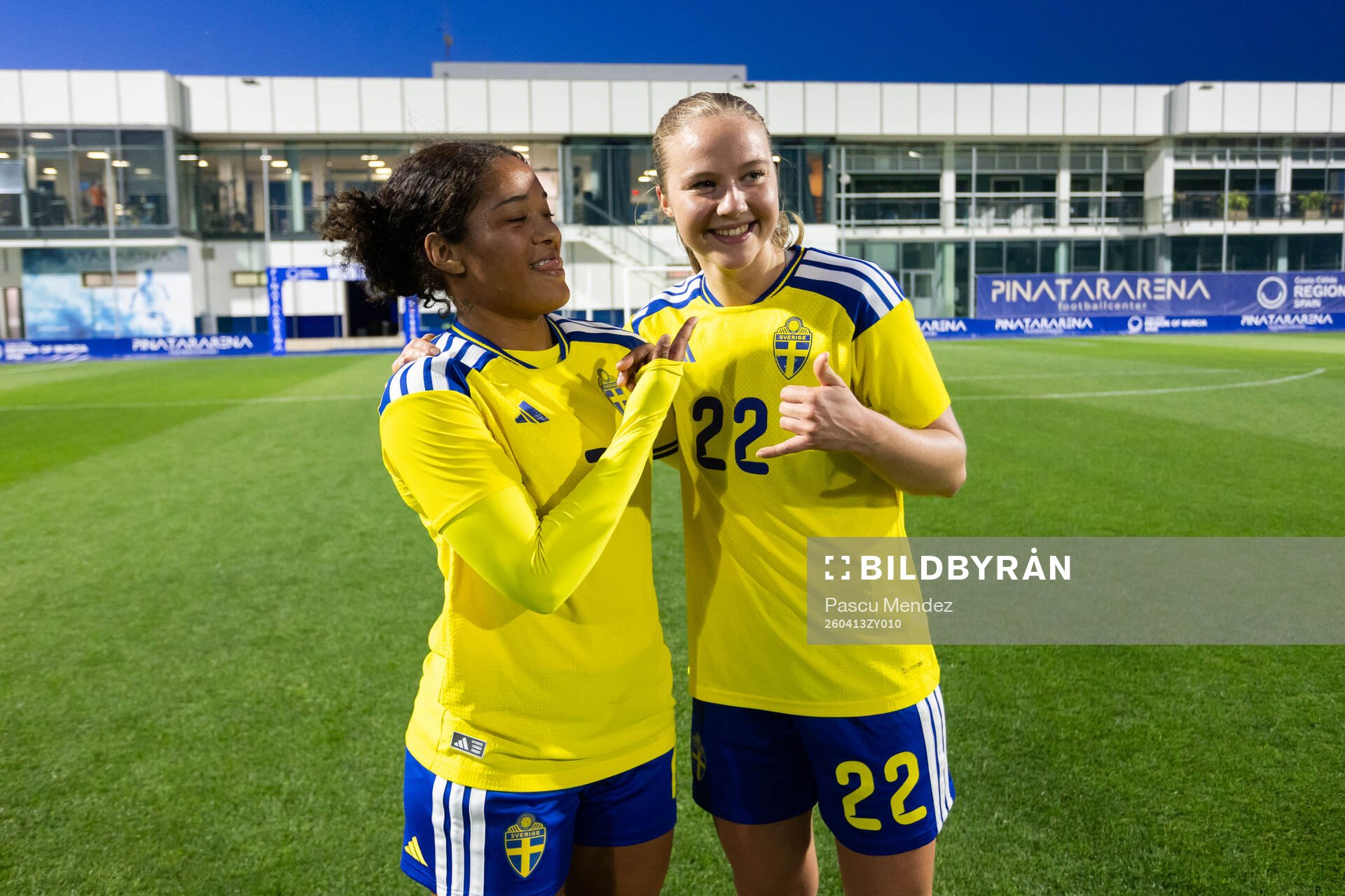 Evelina Duljan and Mathilde Janzen of Sweden celebrate