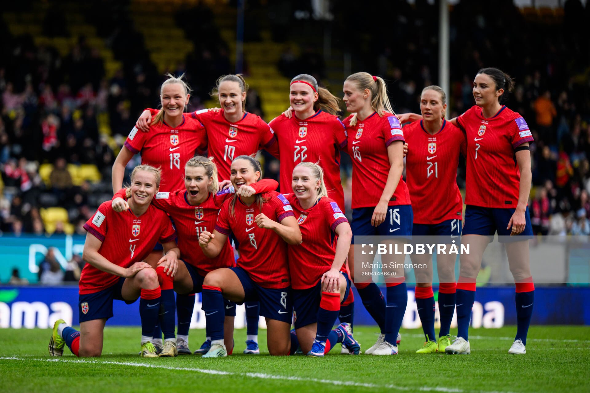 Ada Hegerberg of Norway celebrate with teammates
