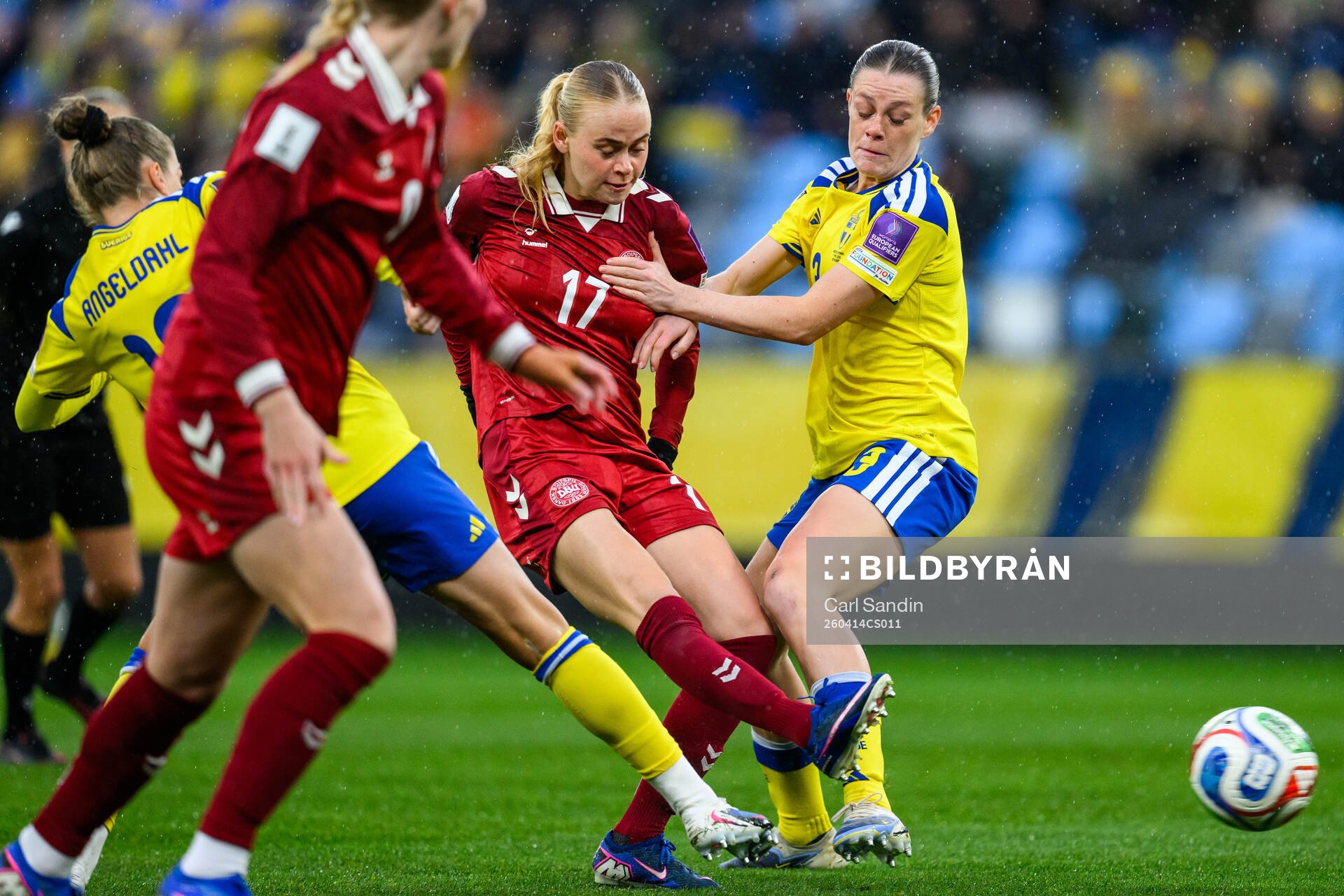 Kathrine Kuhl of Denmark and Sofia Reidy of Sweden
