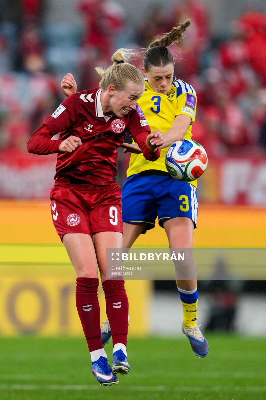 Amalie Vangsgaard of Denmark and Sofia Reidy of Sweden