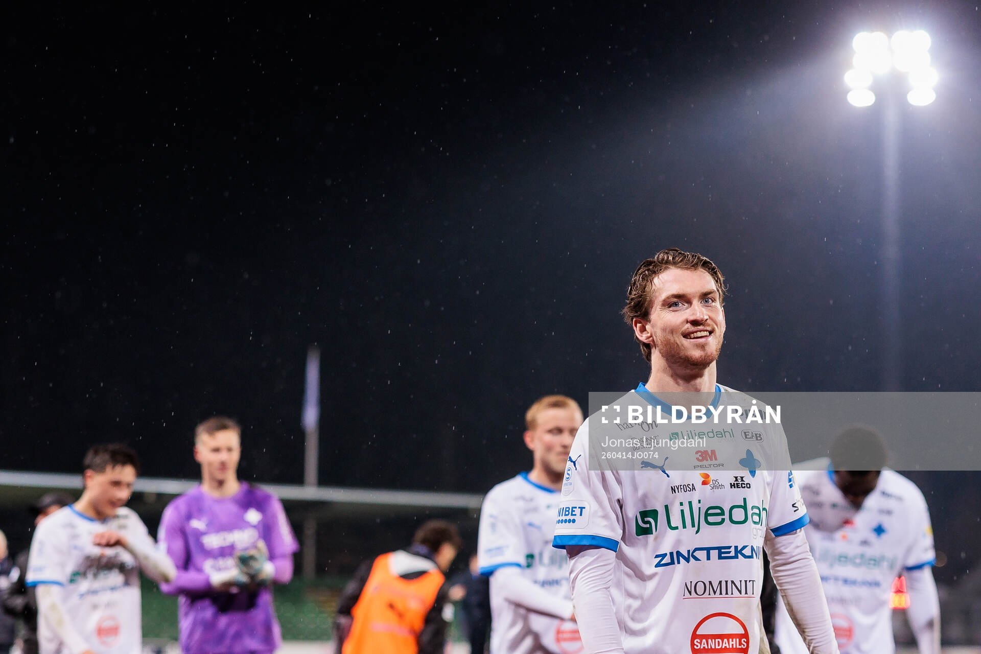 IFK Värnamos Carl Johansson jublar