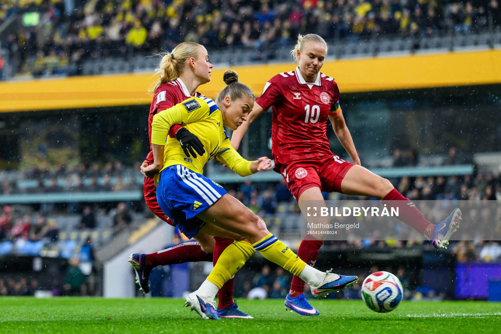 Olivia Holdt and Pernille Harder of Denmark against Filippa
