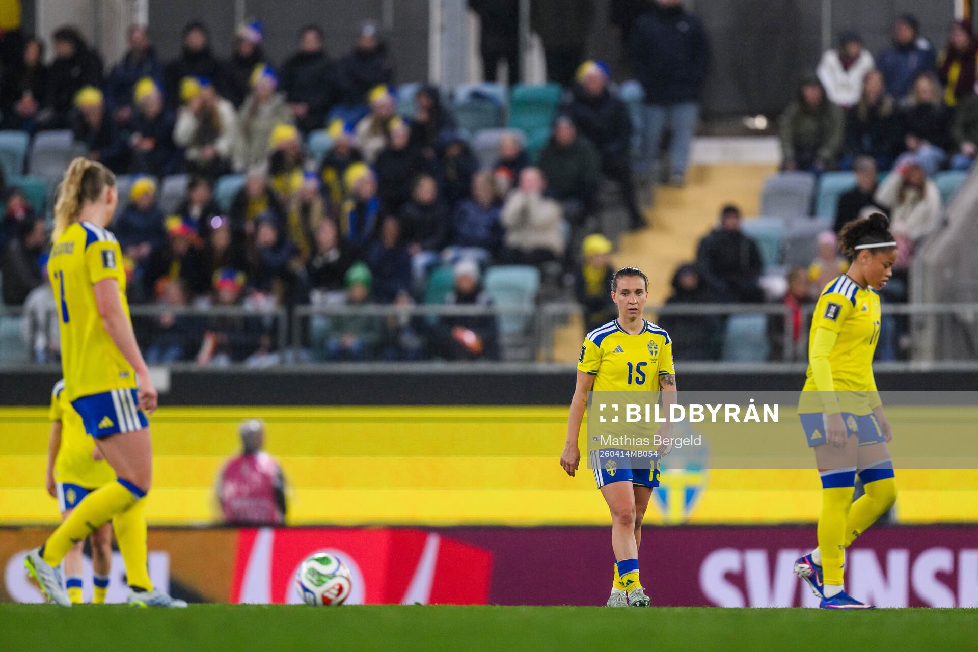Julia Zigiotti Olme and Felicia Schröder of Sweden look