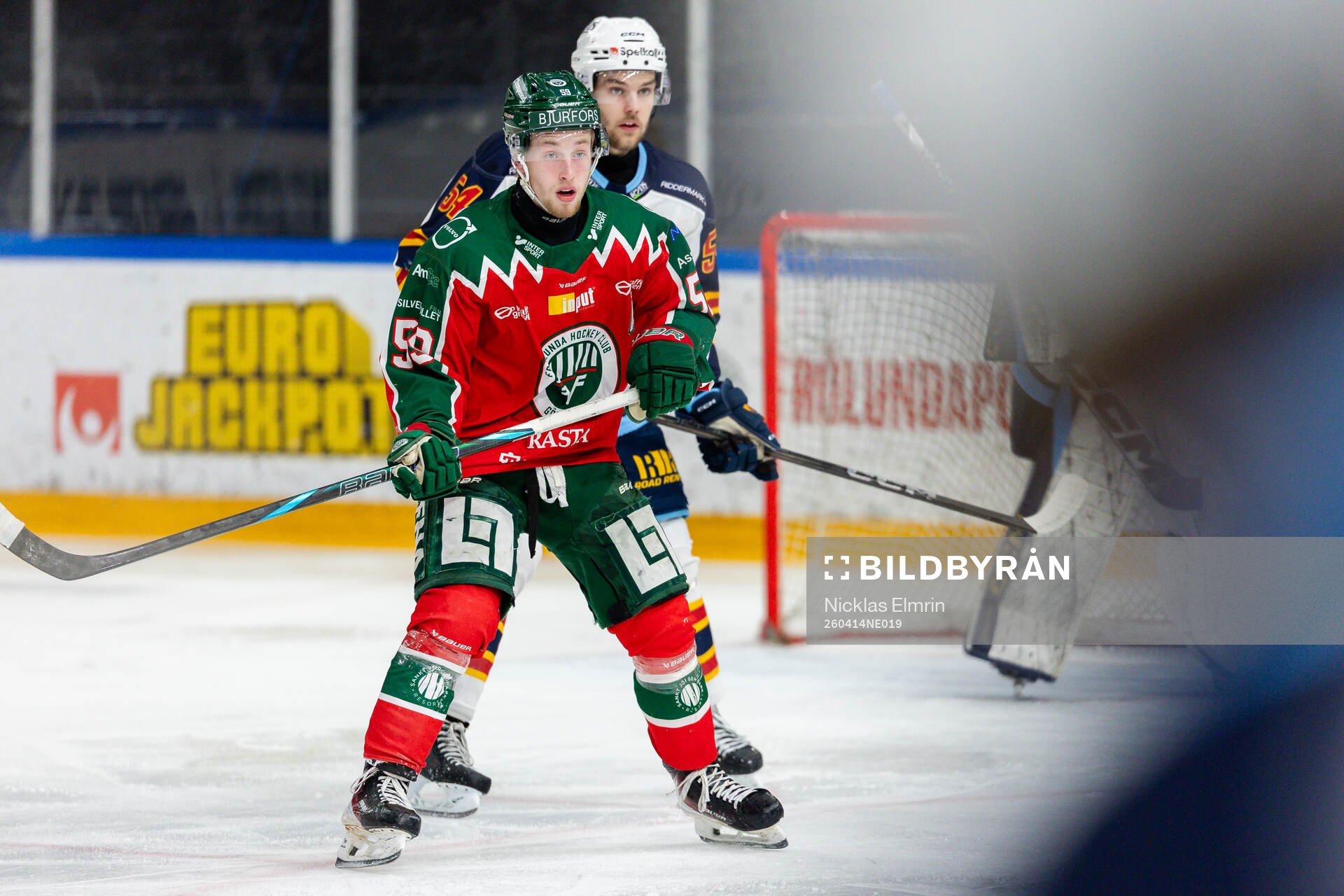 Frölundas Liam Elofsson och Djurgårdens Isak Jakobsson