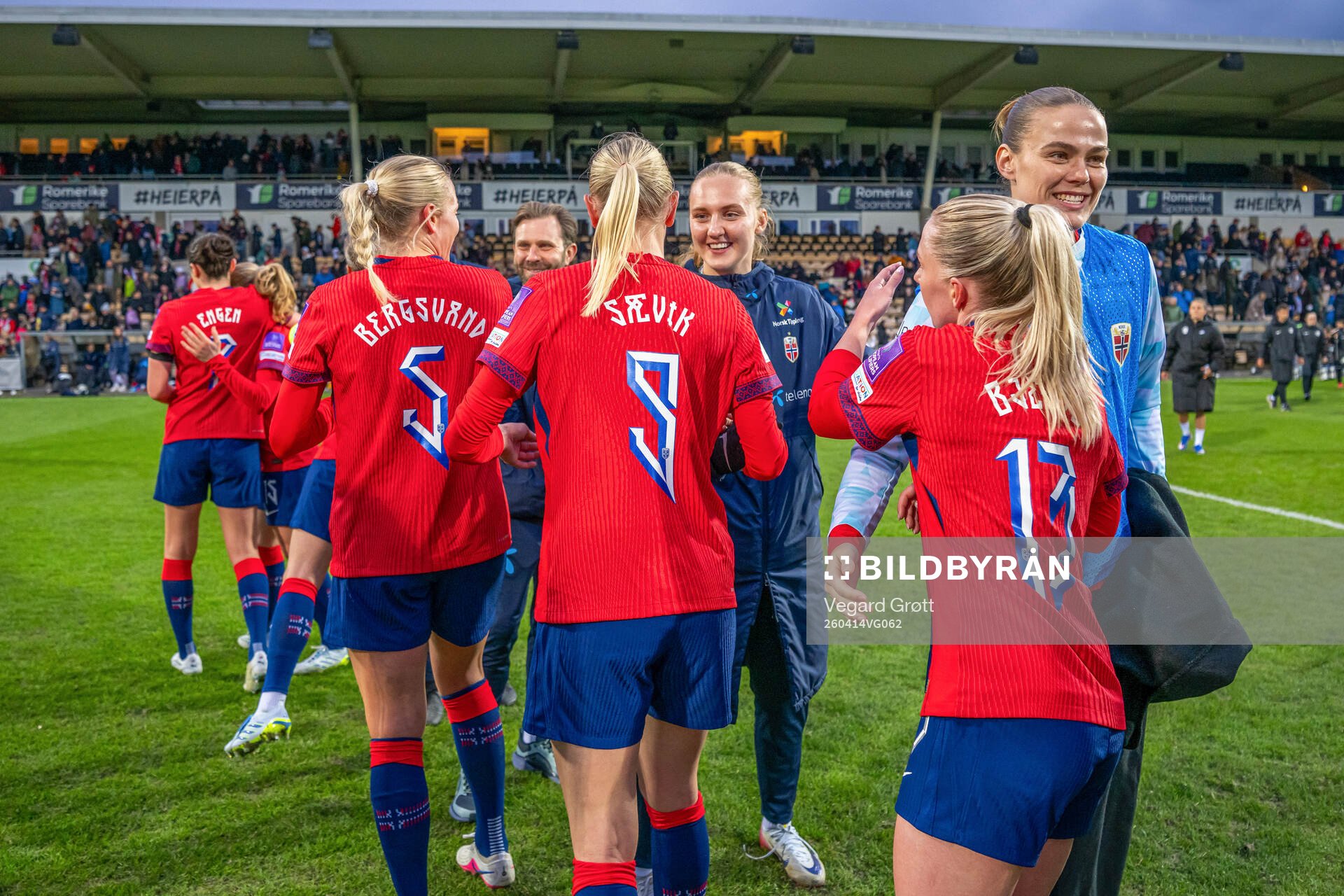 Goalkeeper Sunniva Skoglund, Marthine Østenstad and