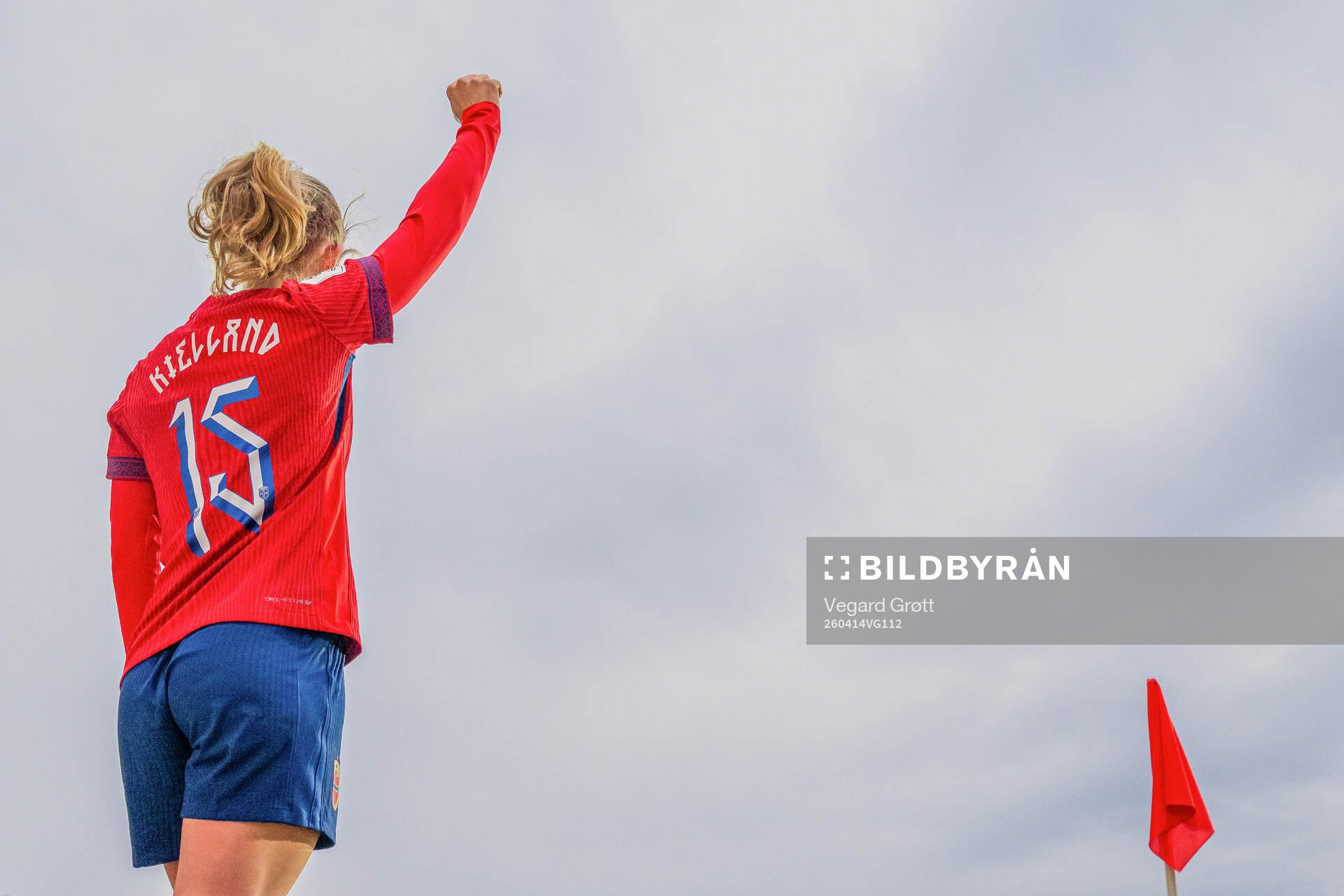 Justine Kielland of Norway prepares to take a corner kick