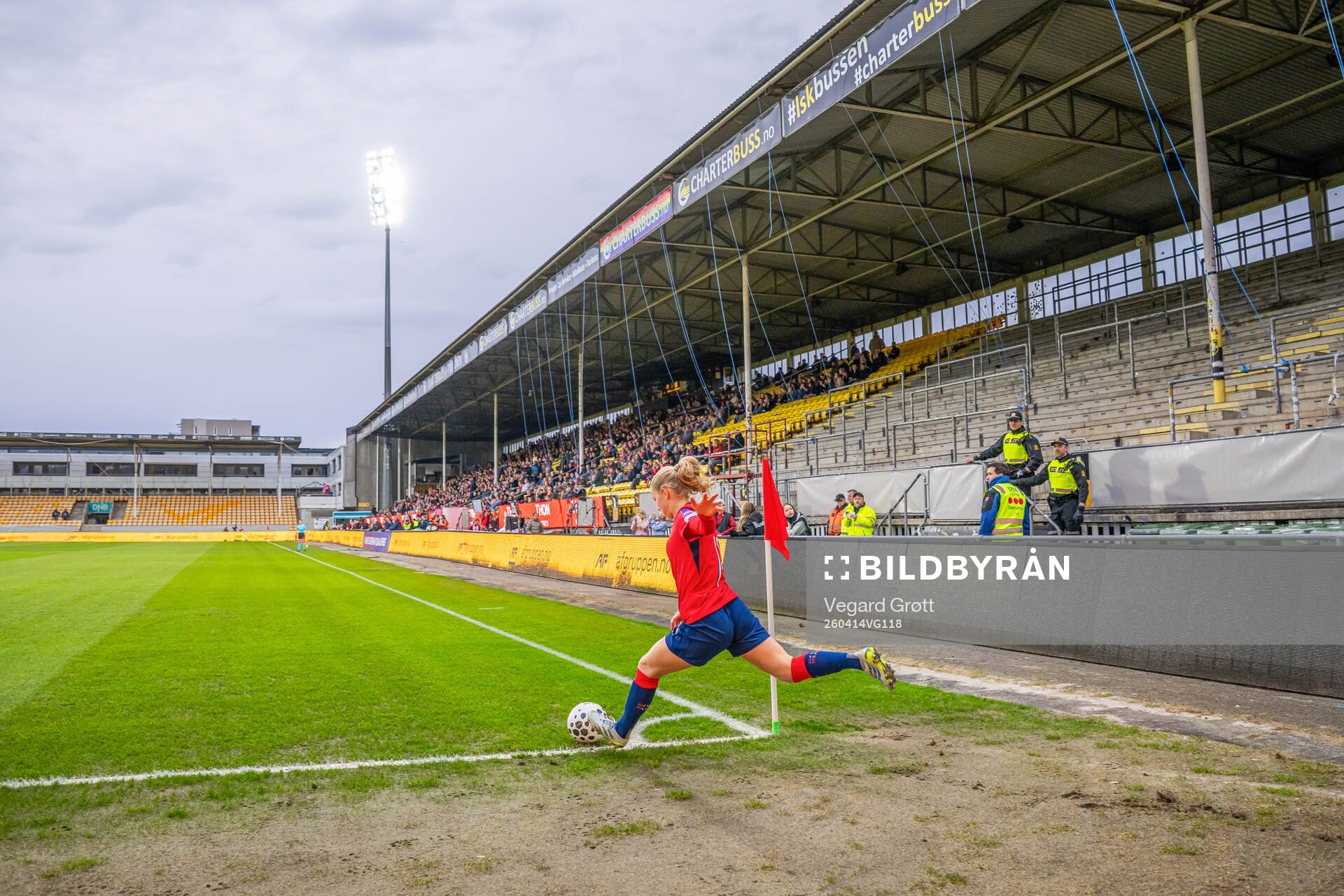 Justine Kielland of Norway takes a corner kick