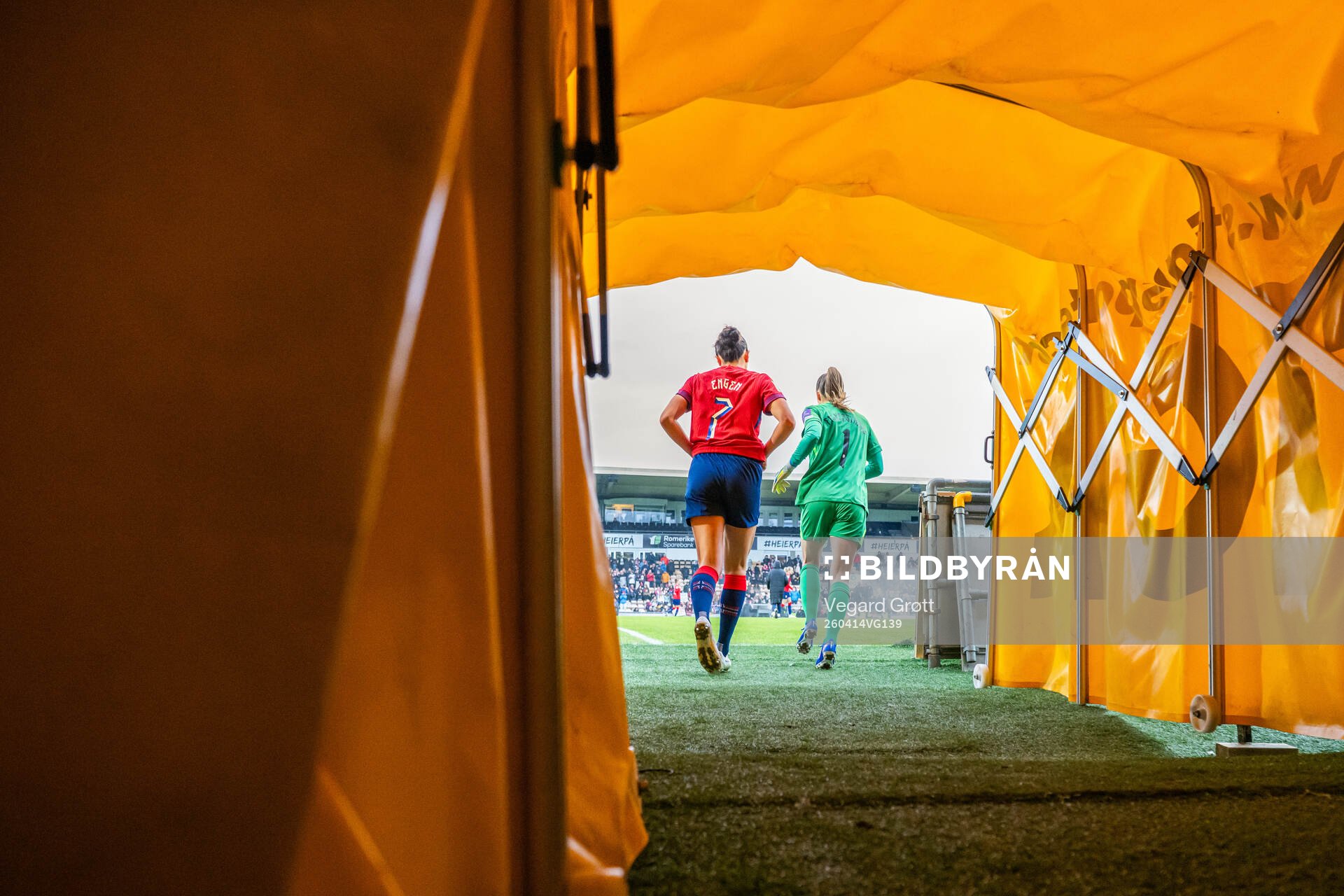Ingrid Syrstad Engen and goalkeeper Cecilie Fiskerstrand of