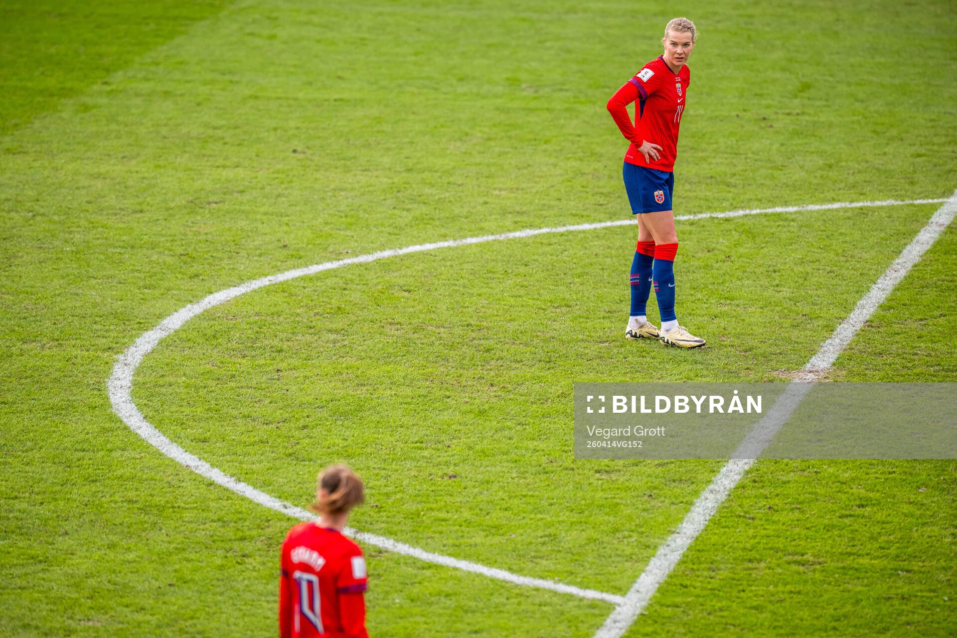Ada Hegerberg and Caroline Graham Hansen of Norway