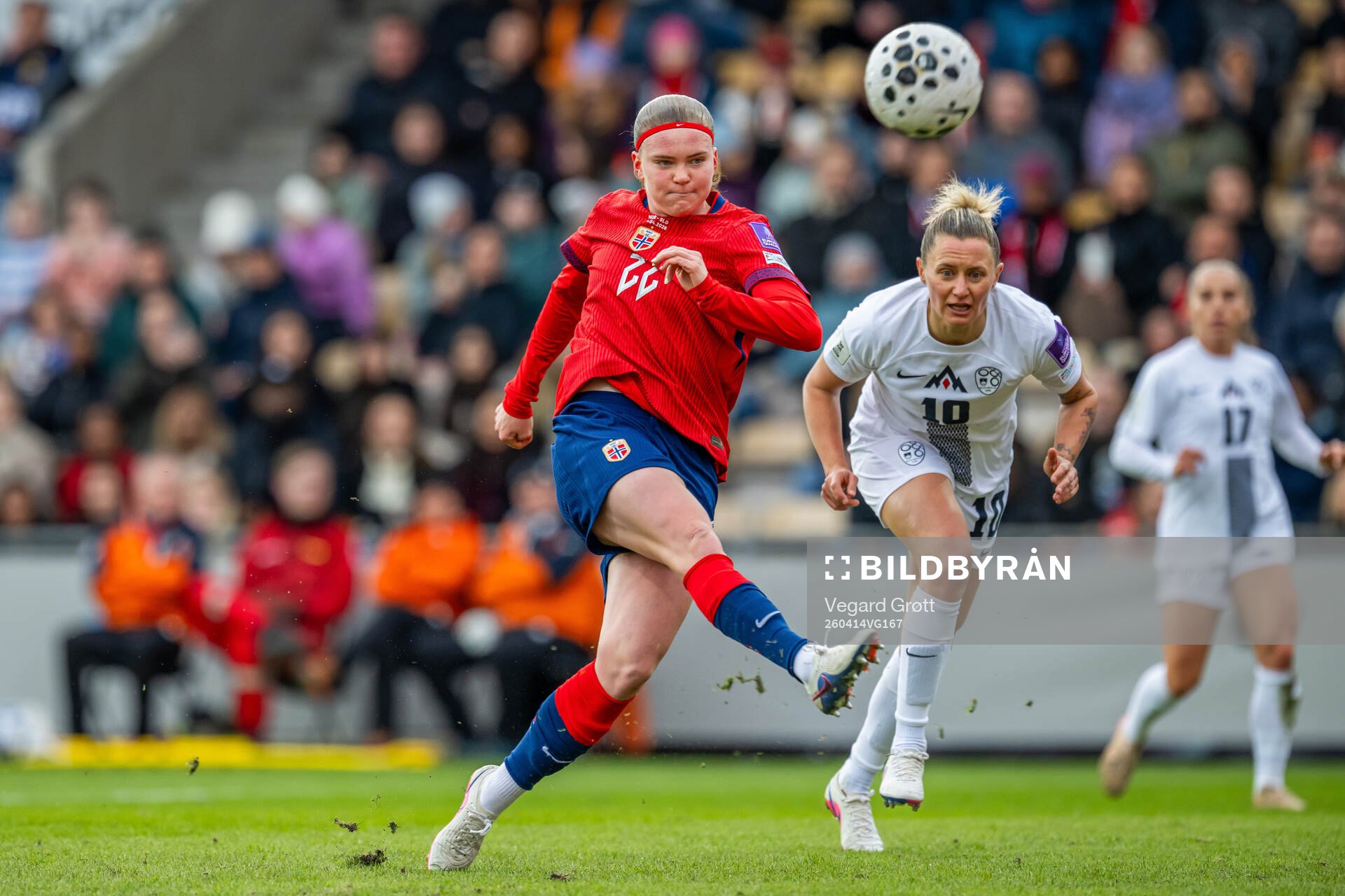 Signe Gaupset of Norway and Dominika Conc of Slovenia
