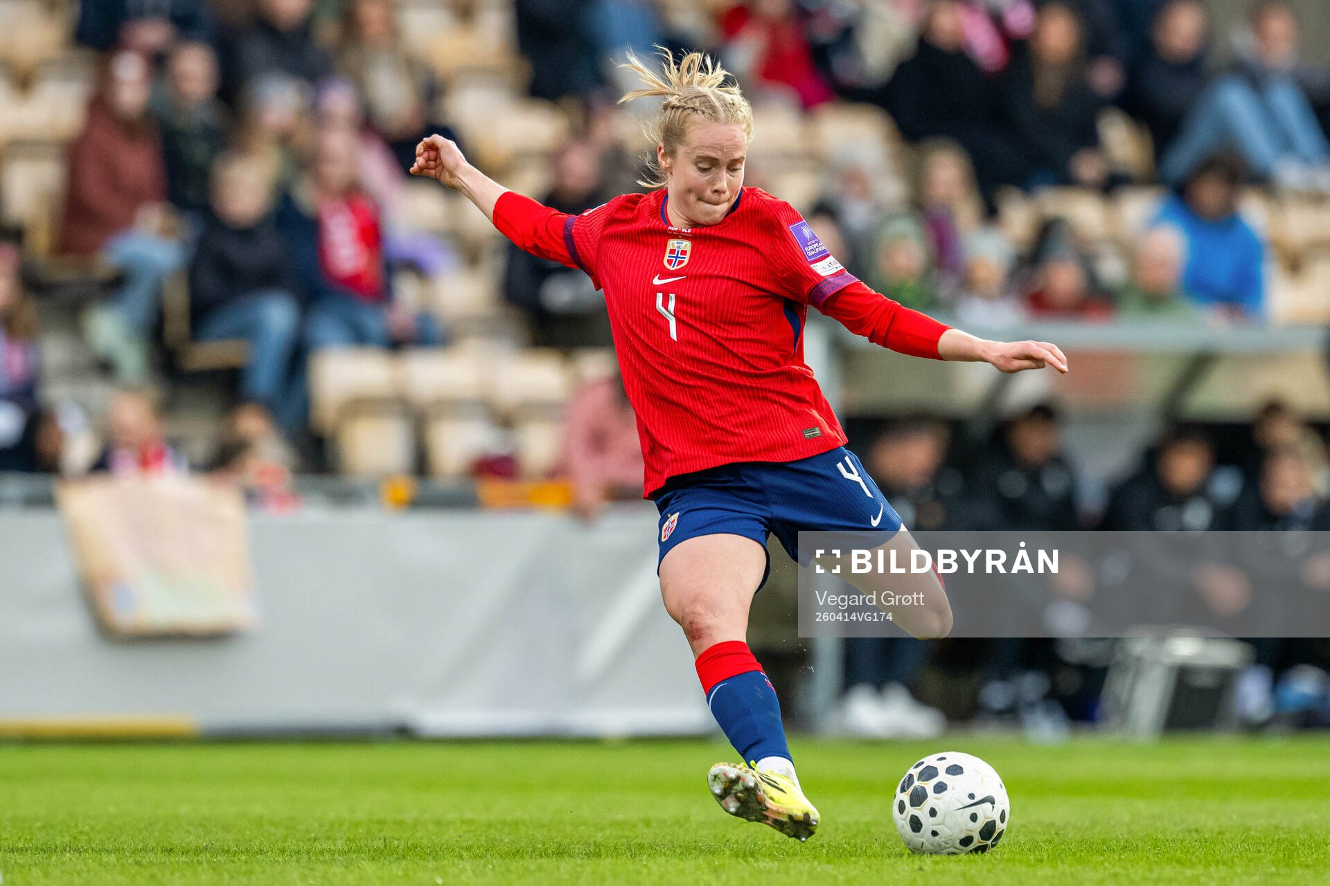 Julie Blakstad of Norway scores the 2-0 goal