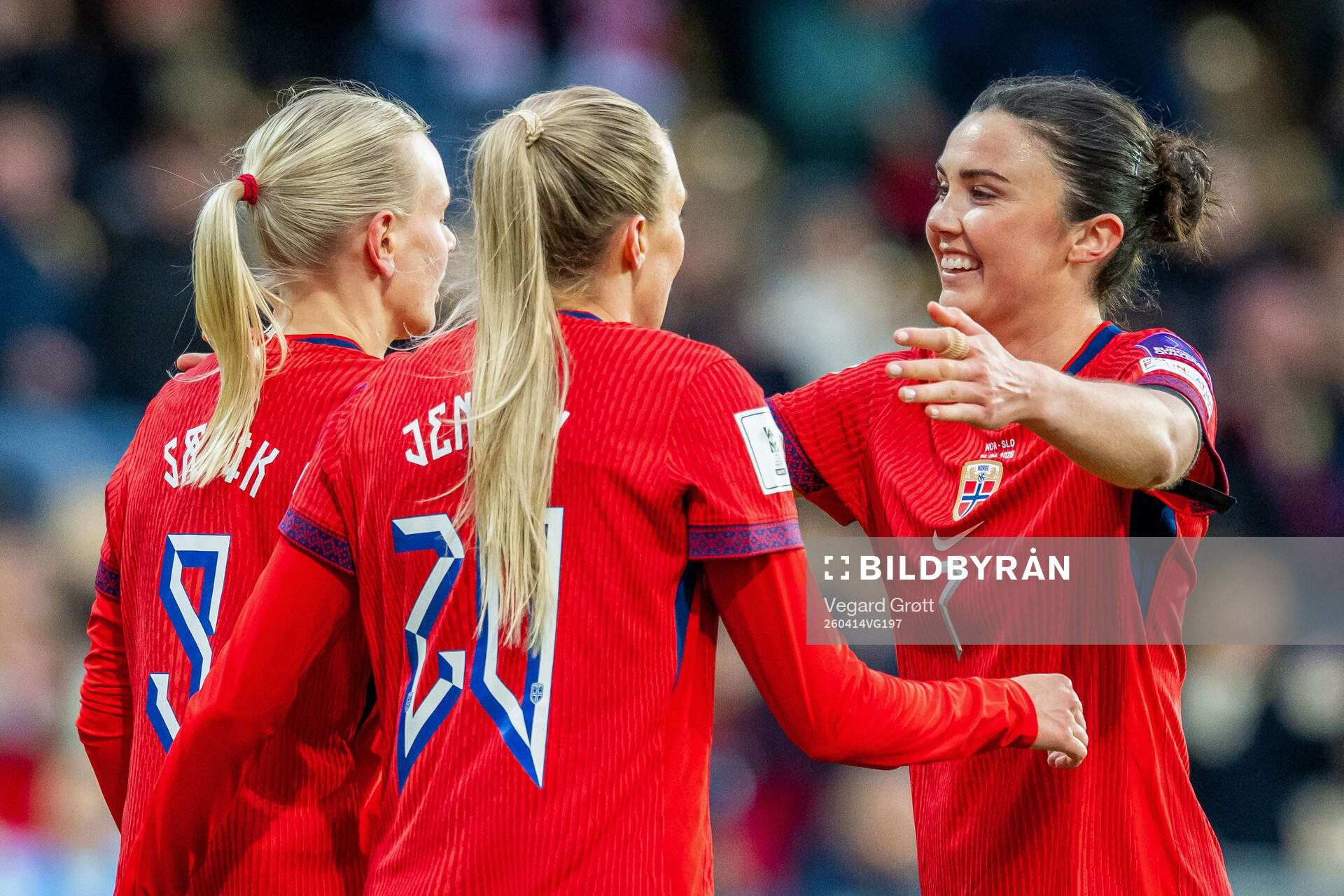 Karina Sævik of Norway celebrates with Synne Sofie Kinden