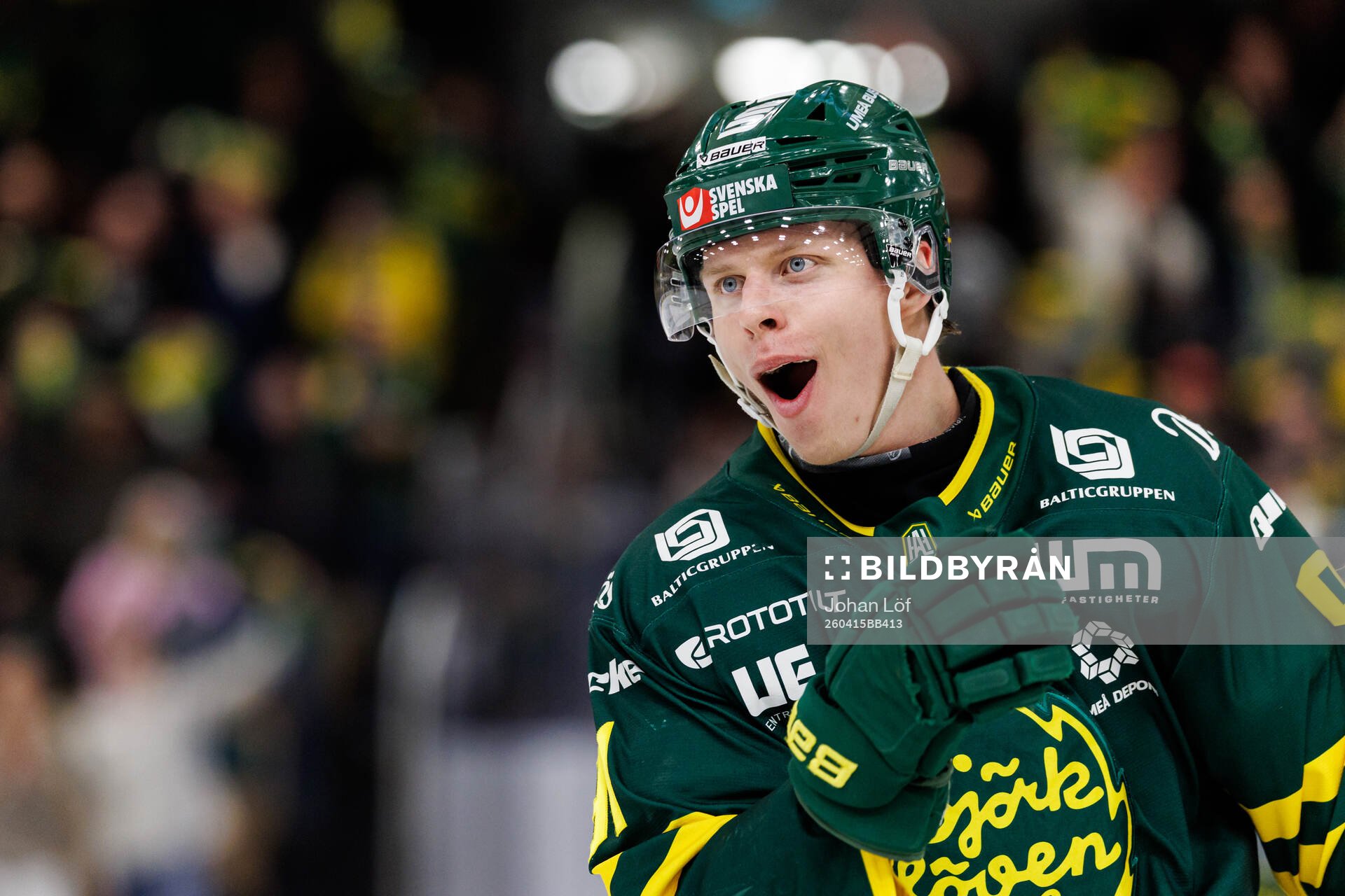 Björklövens Oscar Tellström jublar