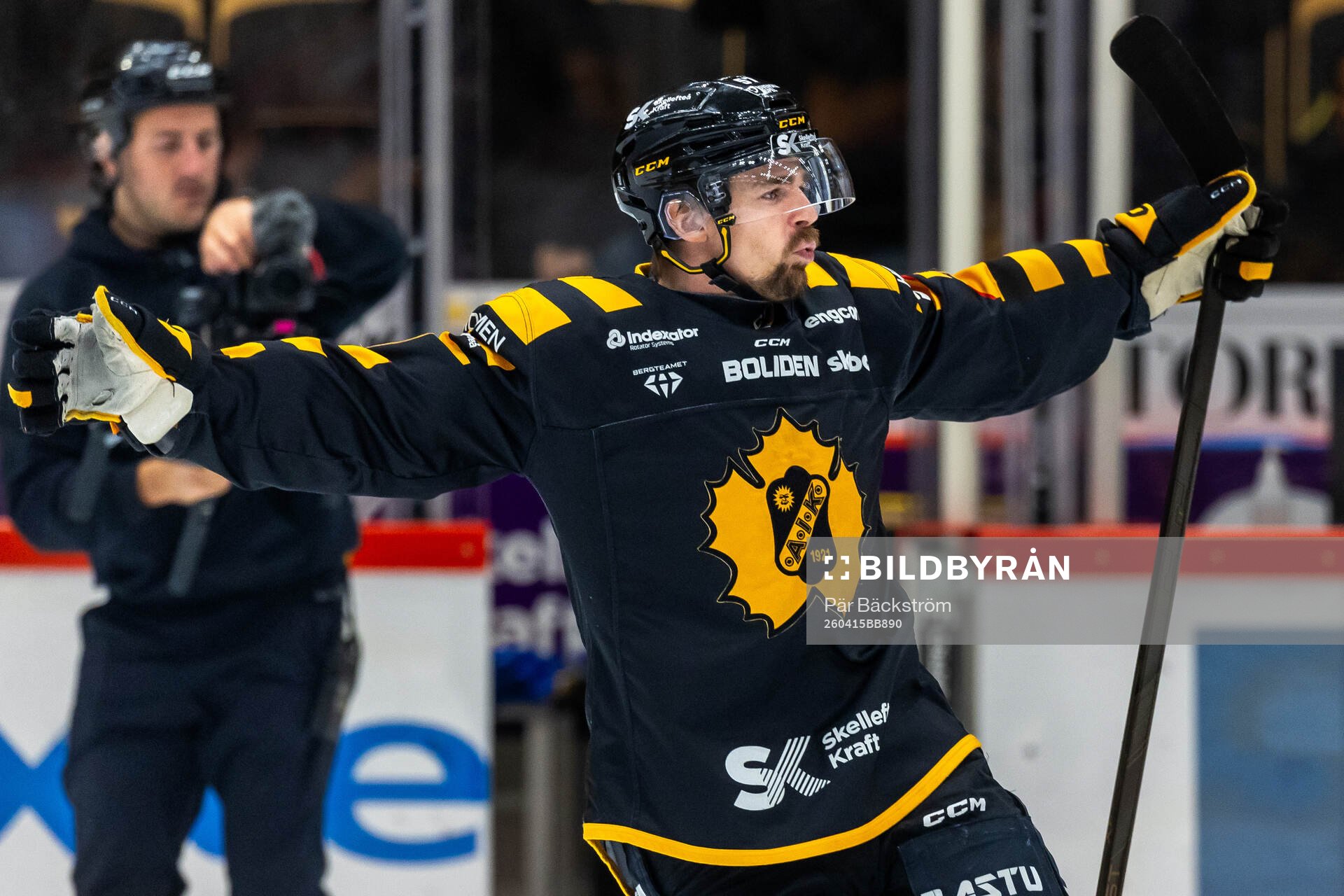 Skellefteås Emil Djuse jublar