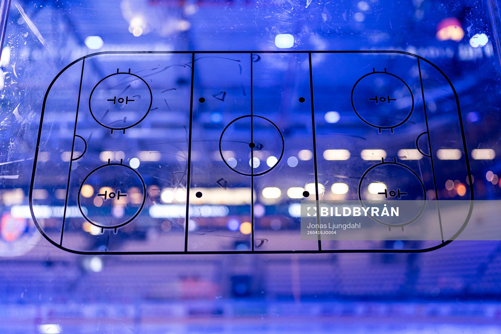 Taktik tavla på plexiglas