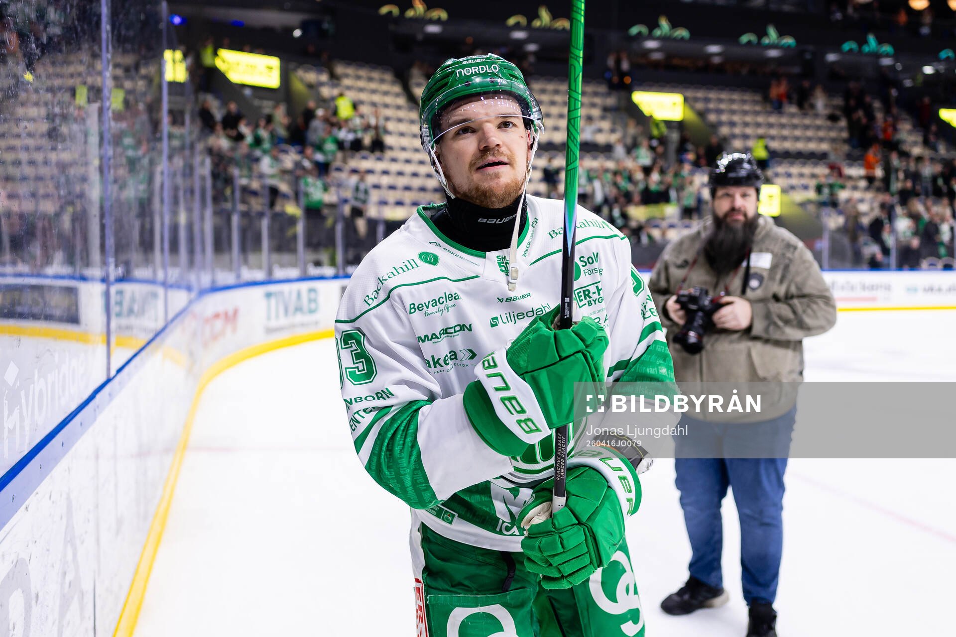 Rögles Karson Kuhlman jublar