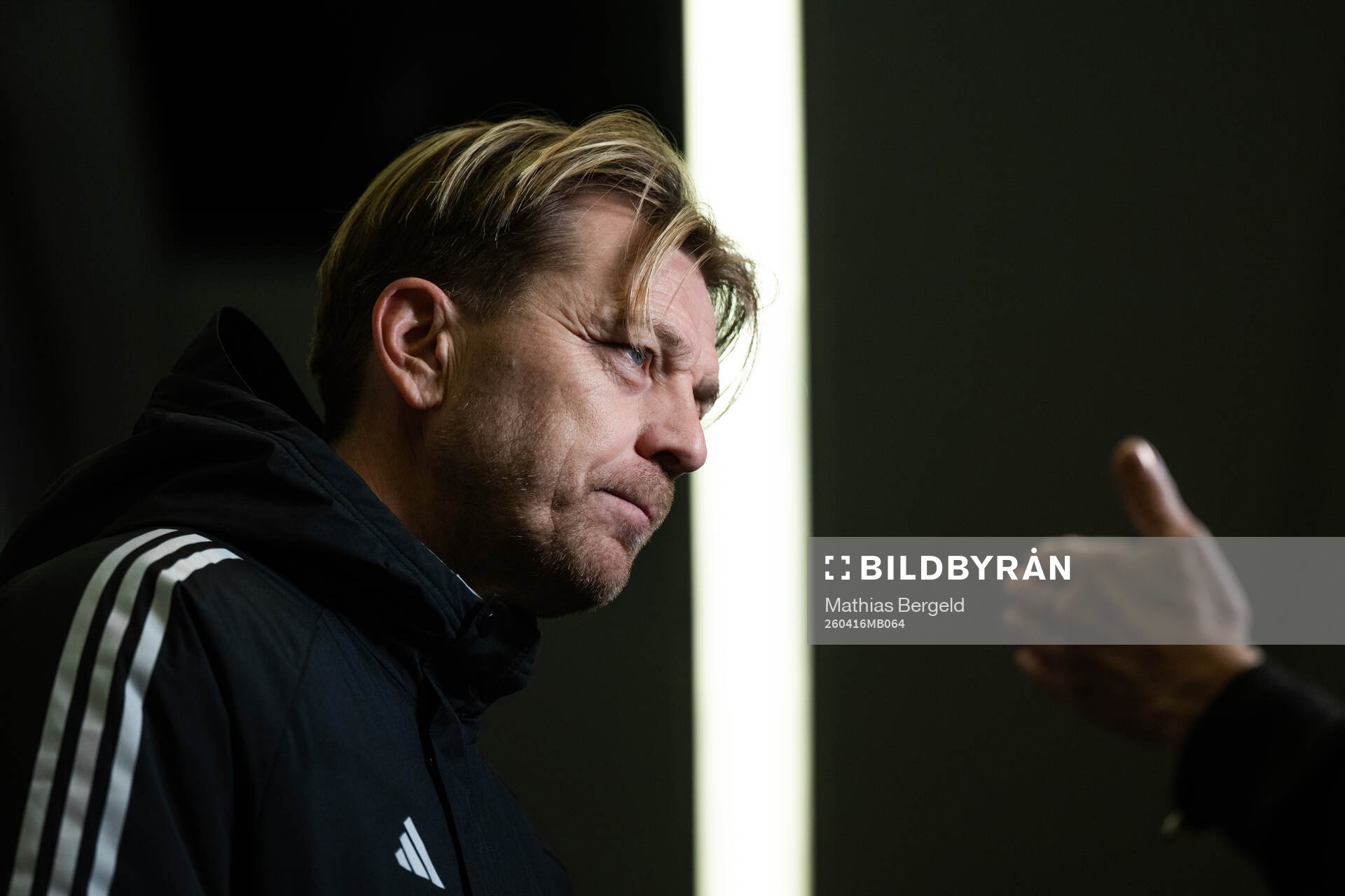 Head coach Tony Gustavsson of Sweden of the Swedish women's