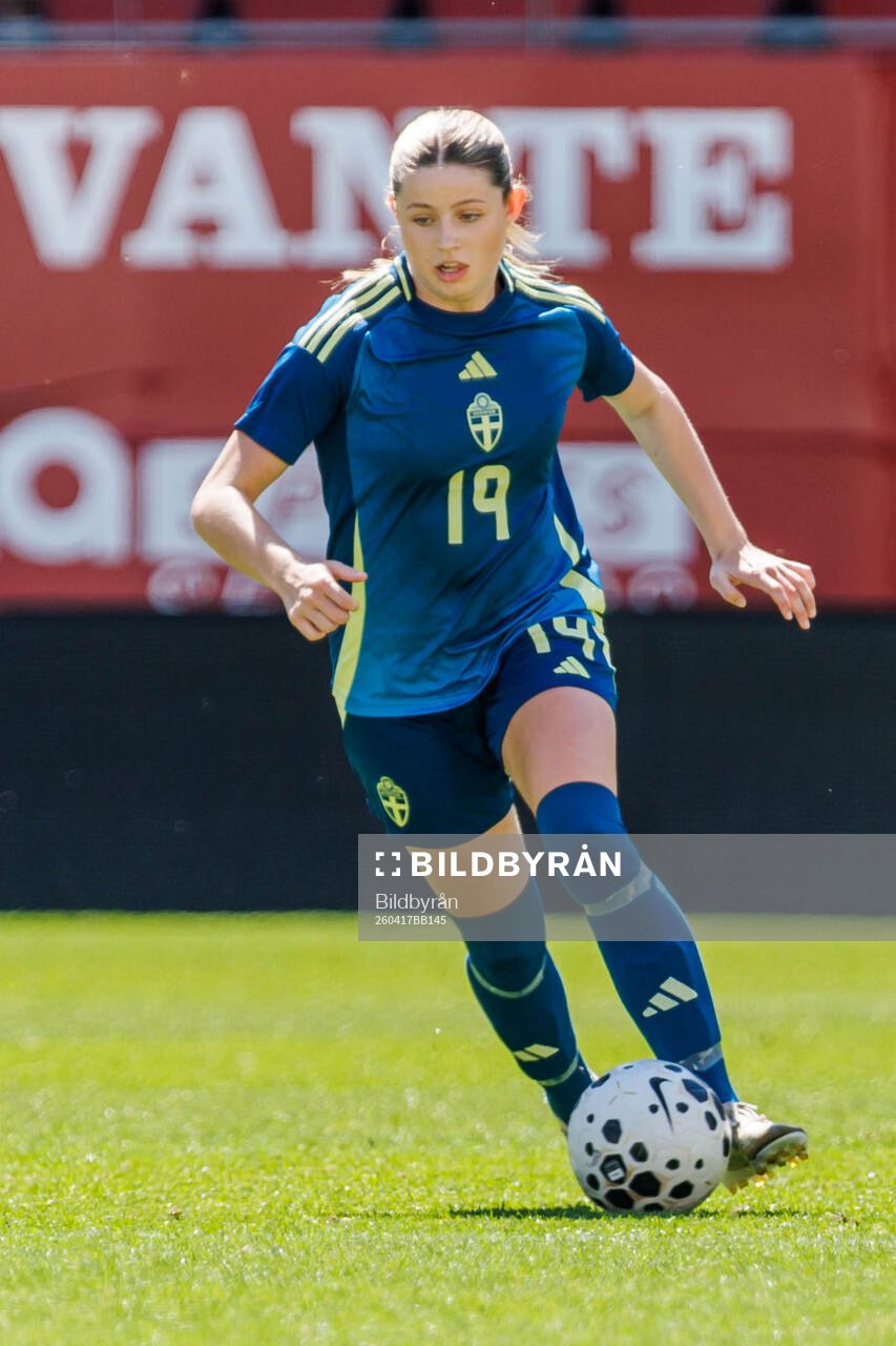 Emma Holmqvist of Sweden
