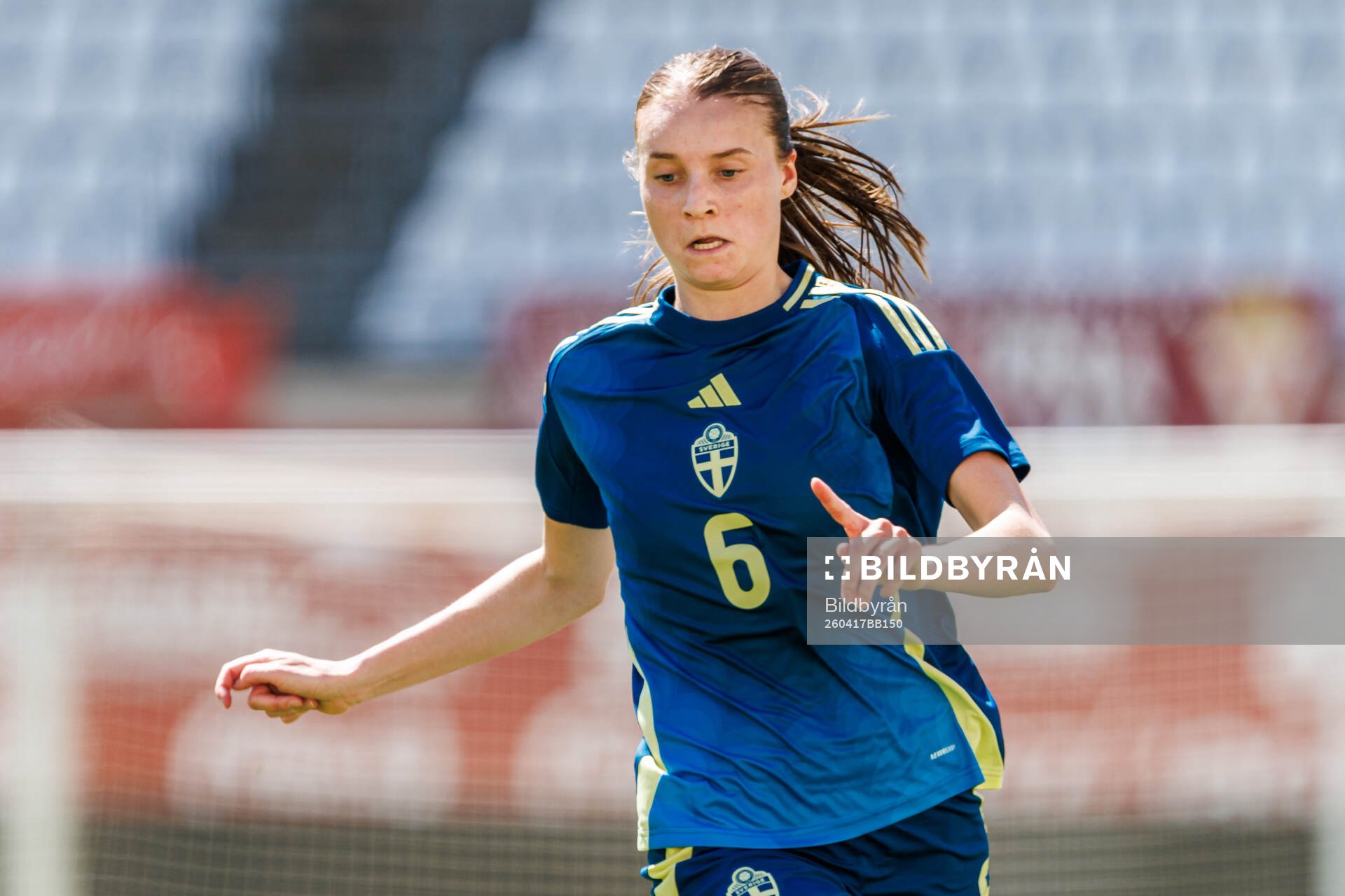 Julia Ragnarsson of Sweden