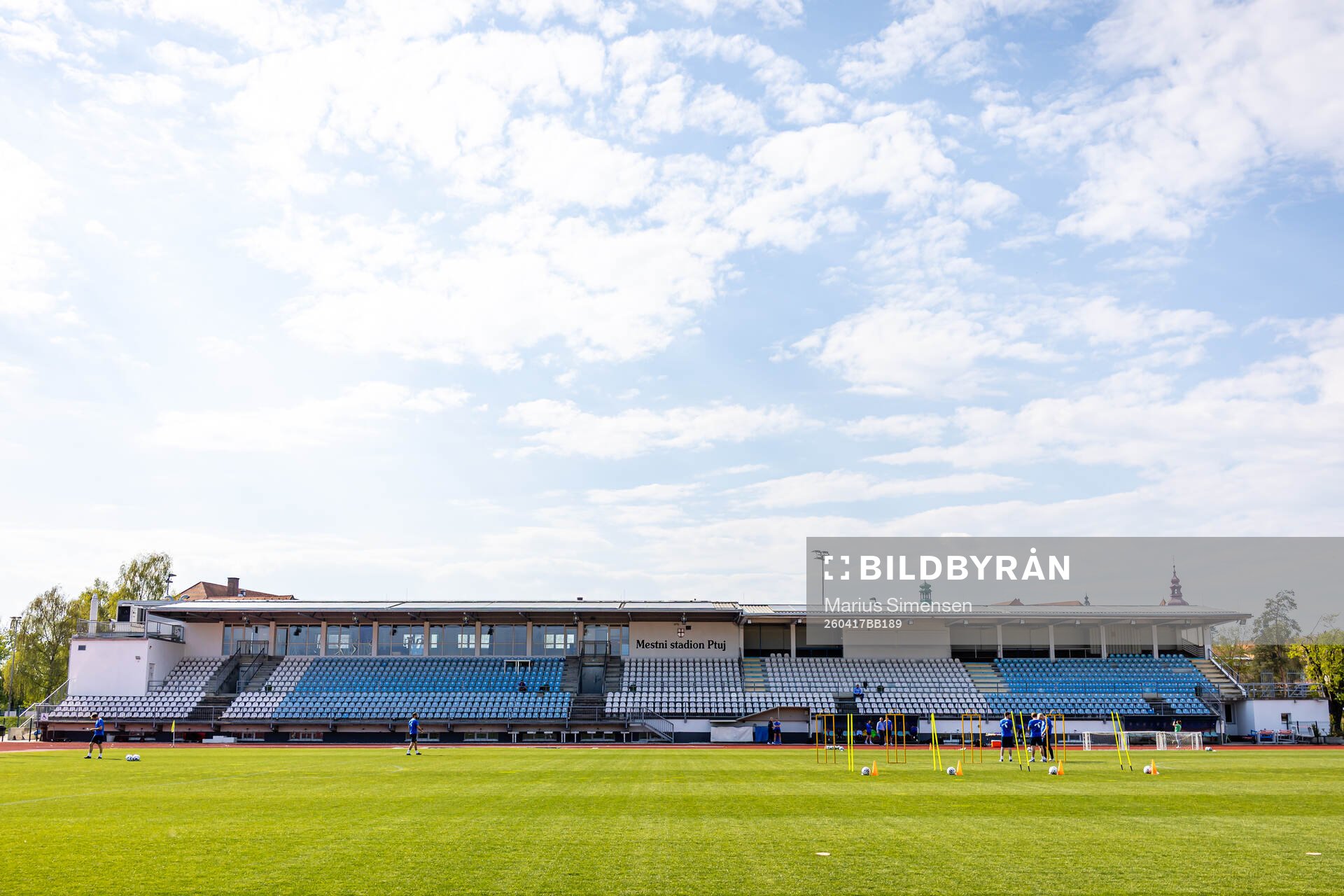 Mestni Stadion